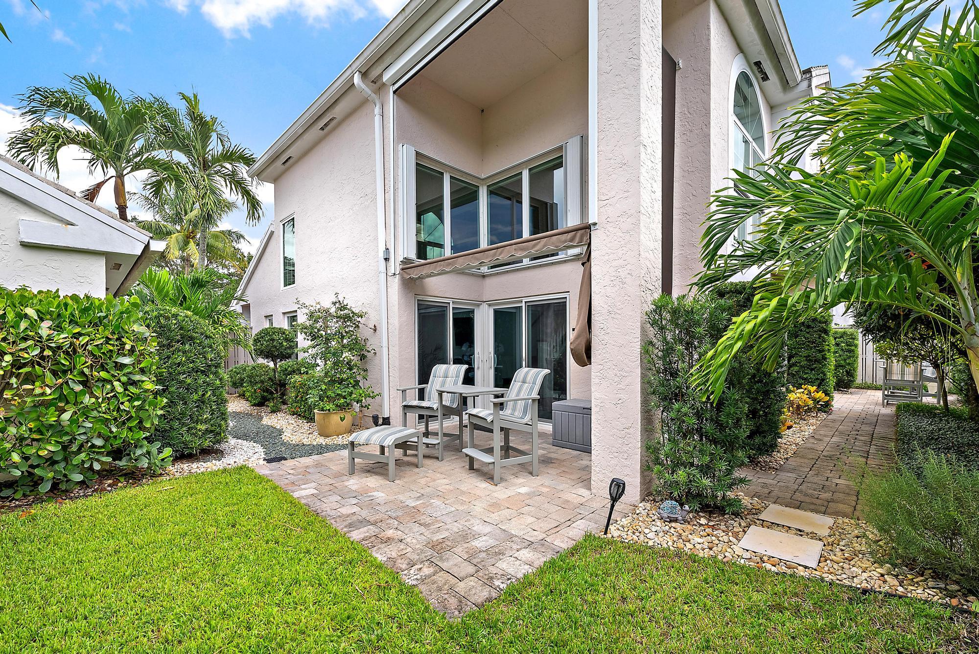 17 Commodore Place | Palm Beach Gardens, Florida