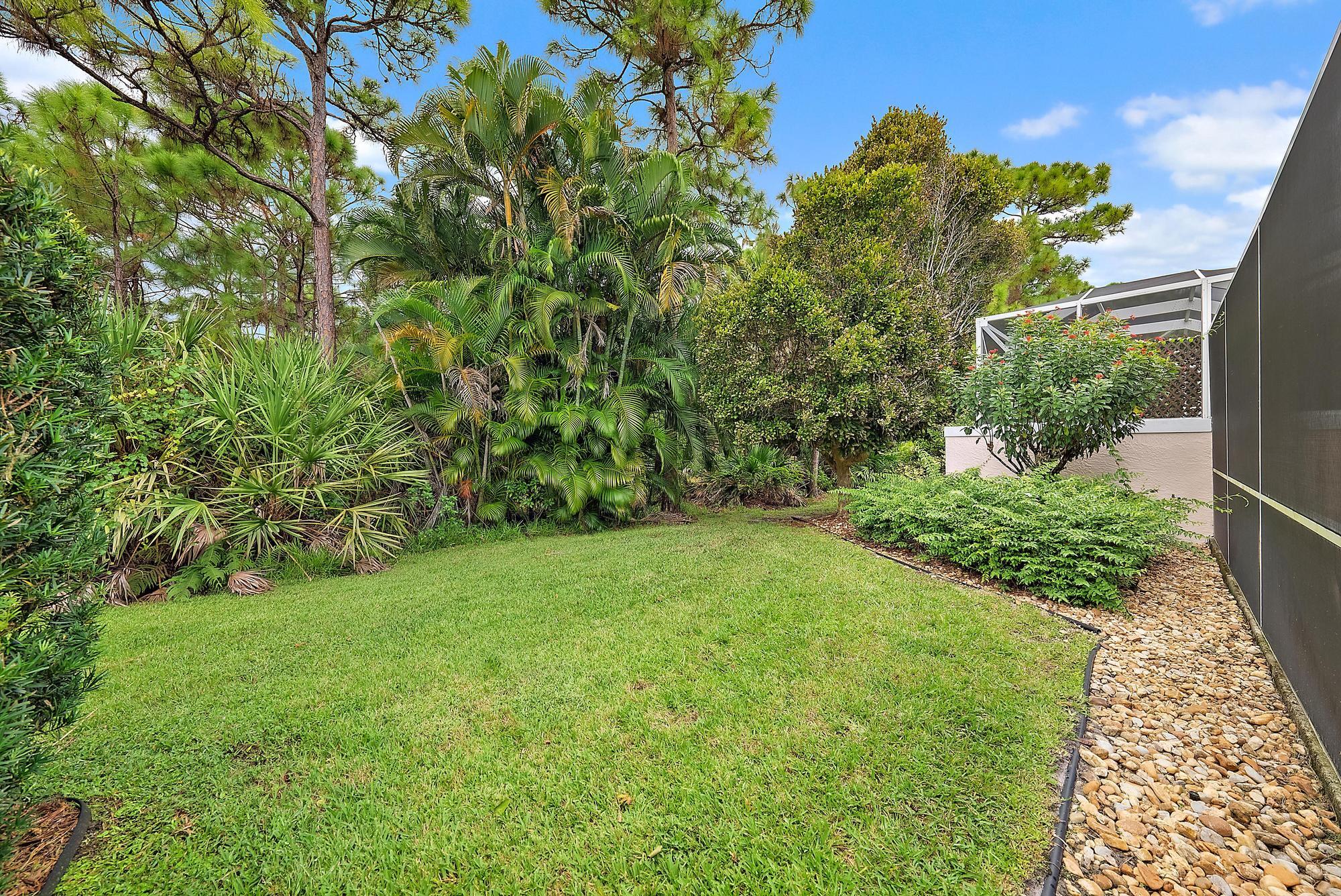 4662 SE Bridgetown Court