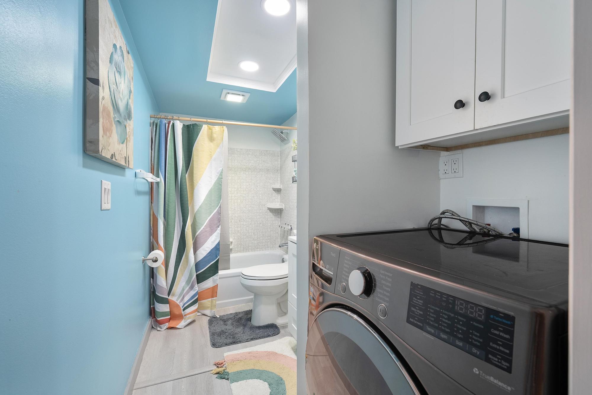 950 S Kanner Hwy B-24