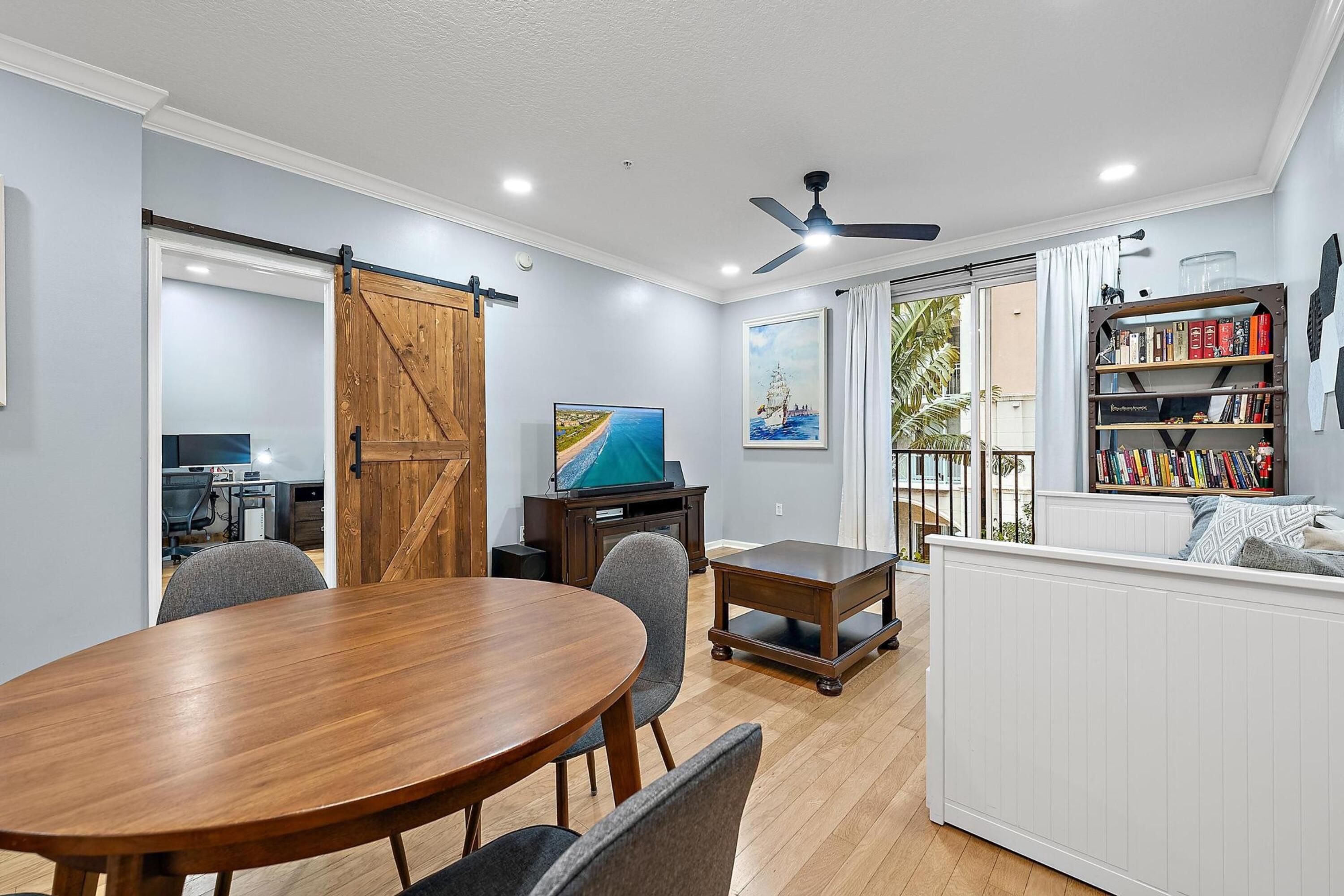 560 S Sapodilla Avenue 302