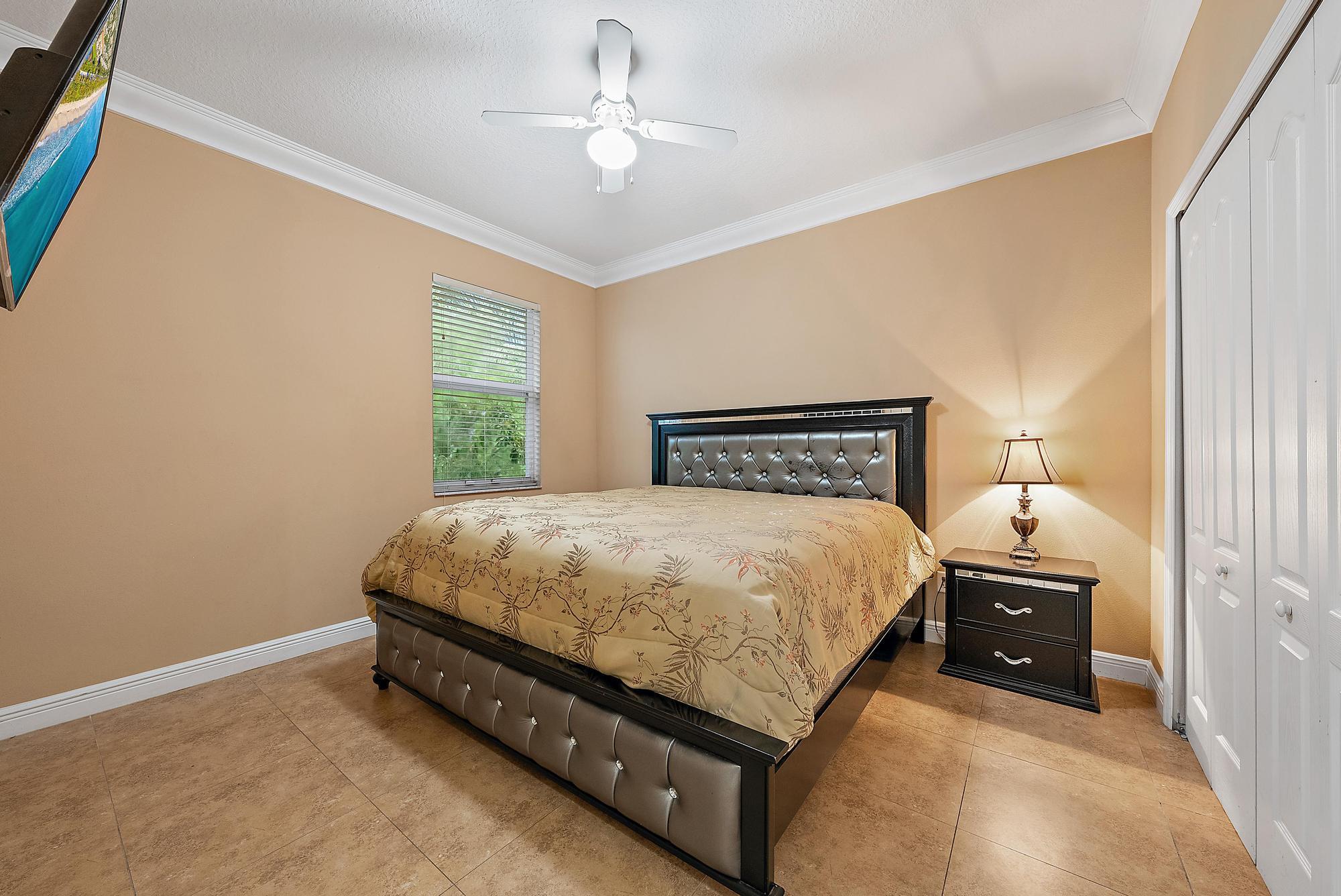 565 SW Halden Avenue | Port Saint Lucie, Florida