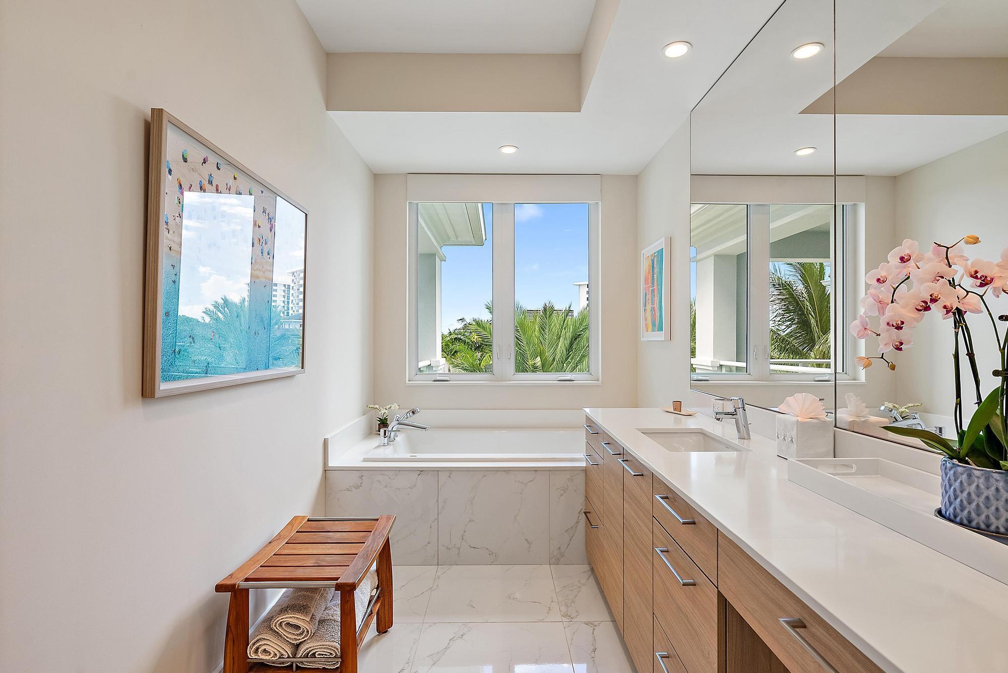 108 Water Club Court N