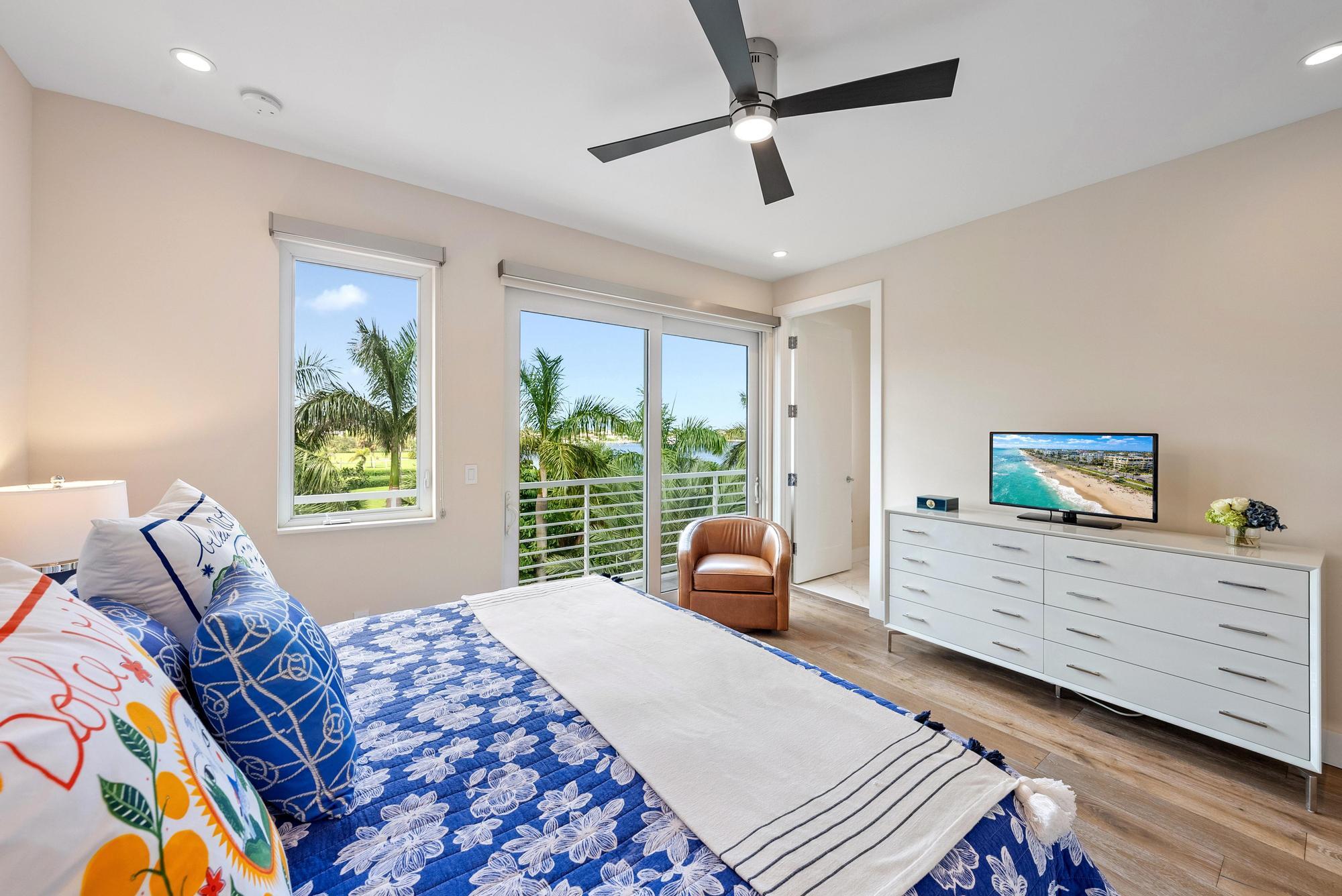 108 Water Club Court N