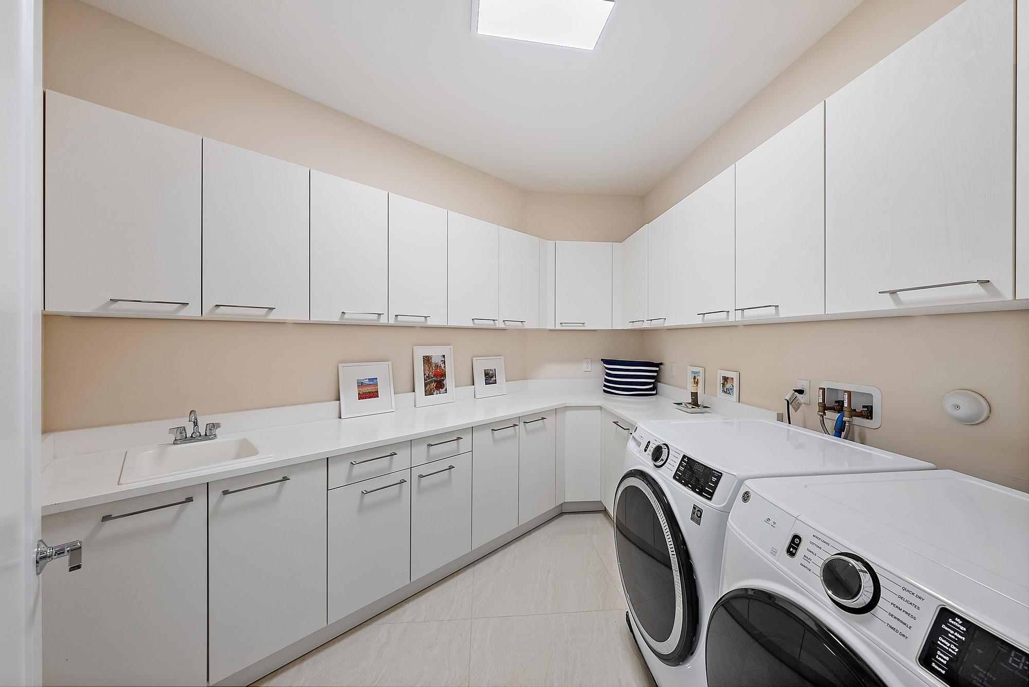 108 Water Club Court N