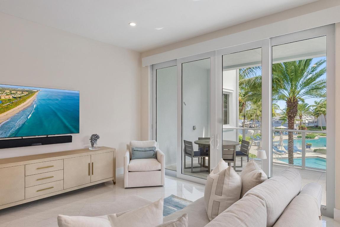 108 Water Club Court N