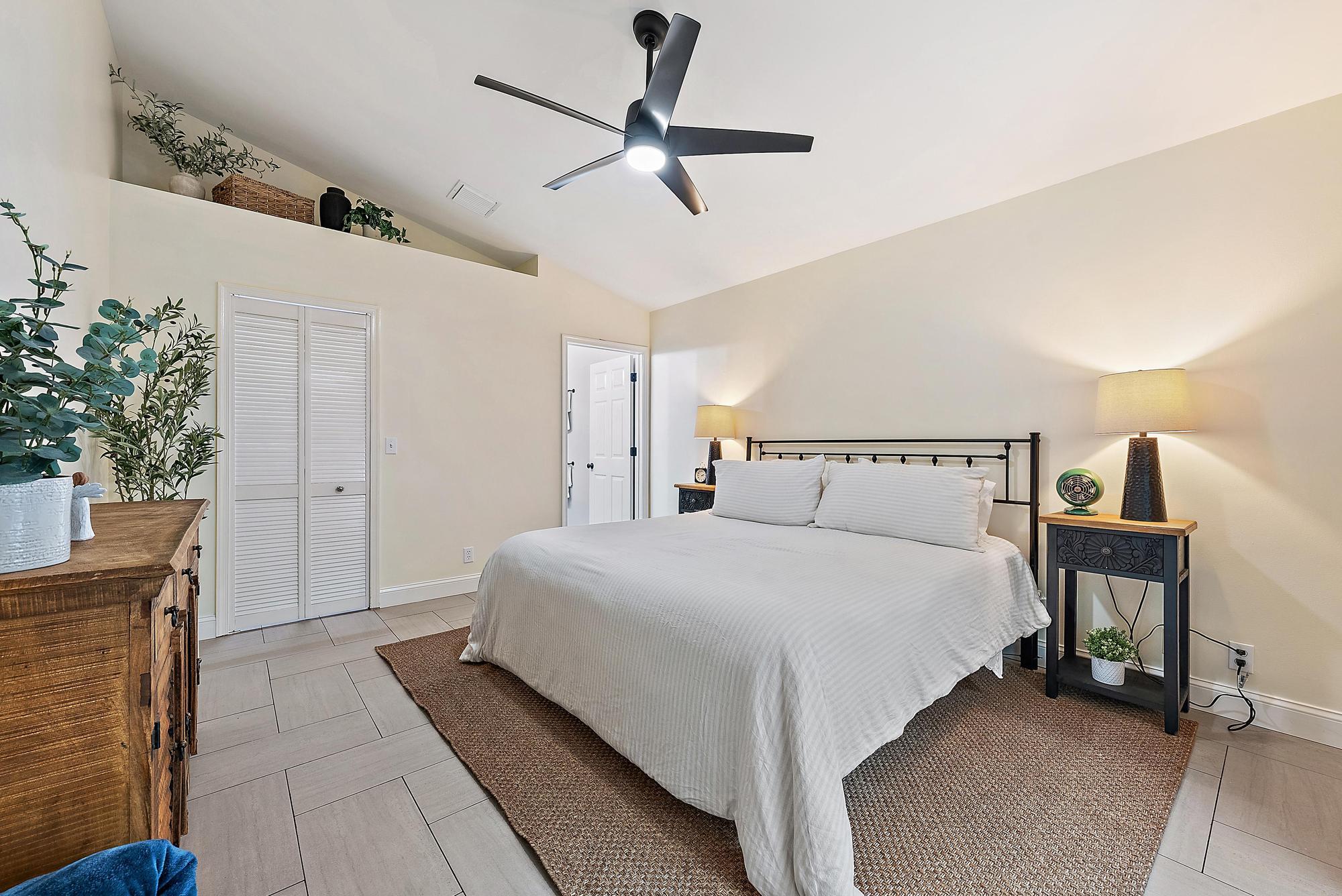 112 Spoonbill Court
