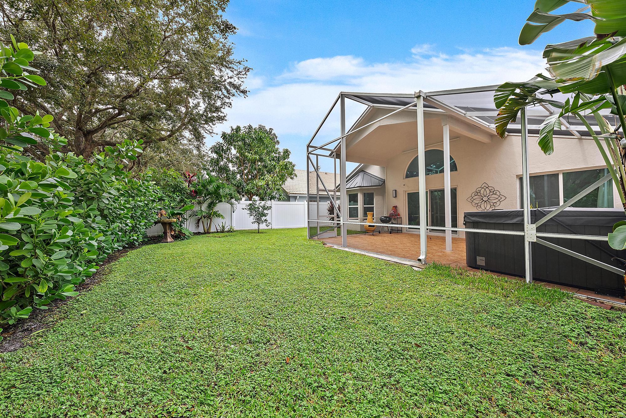 112 Spoonbill Court