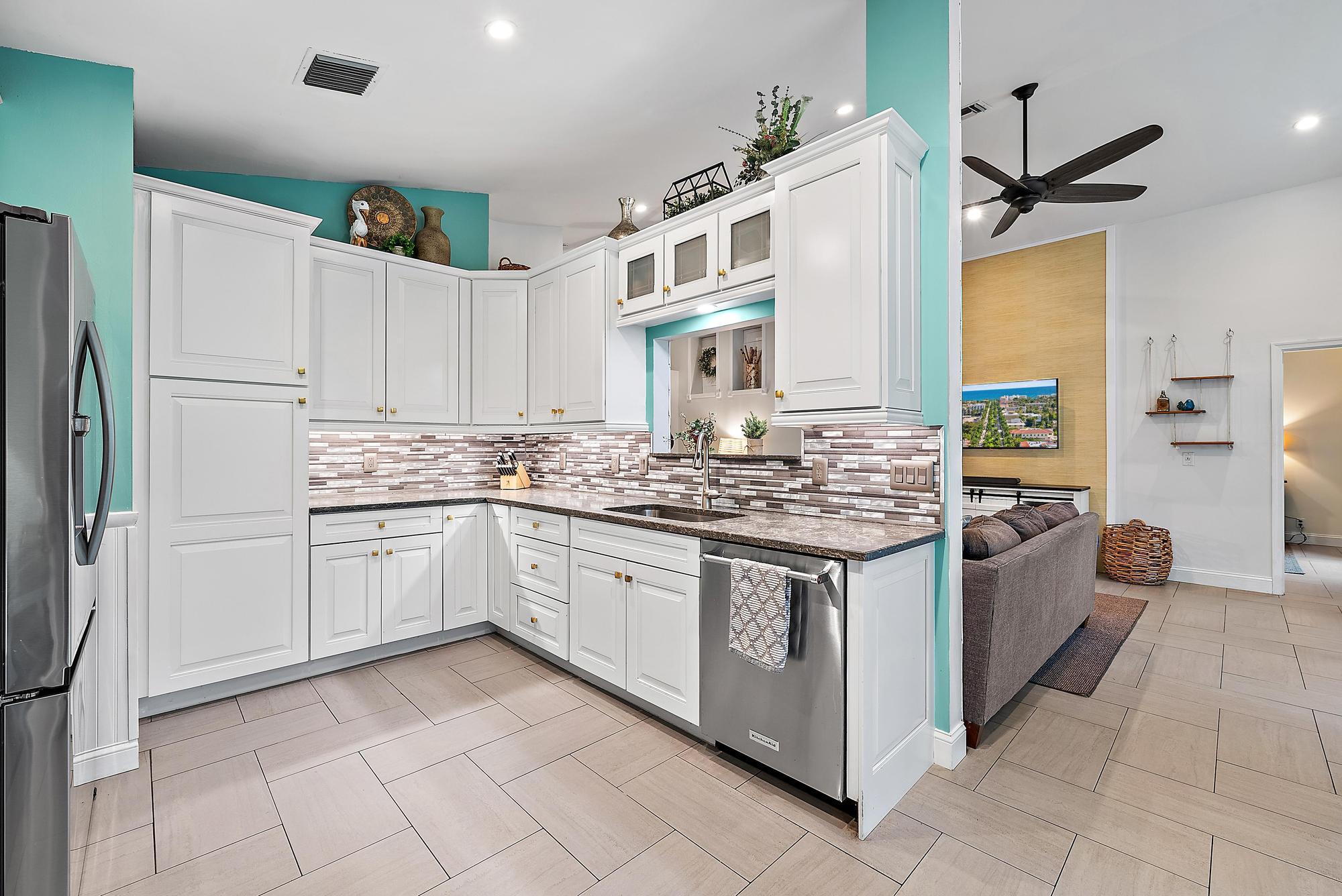 112 Spoonbill Court