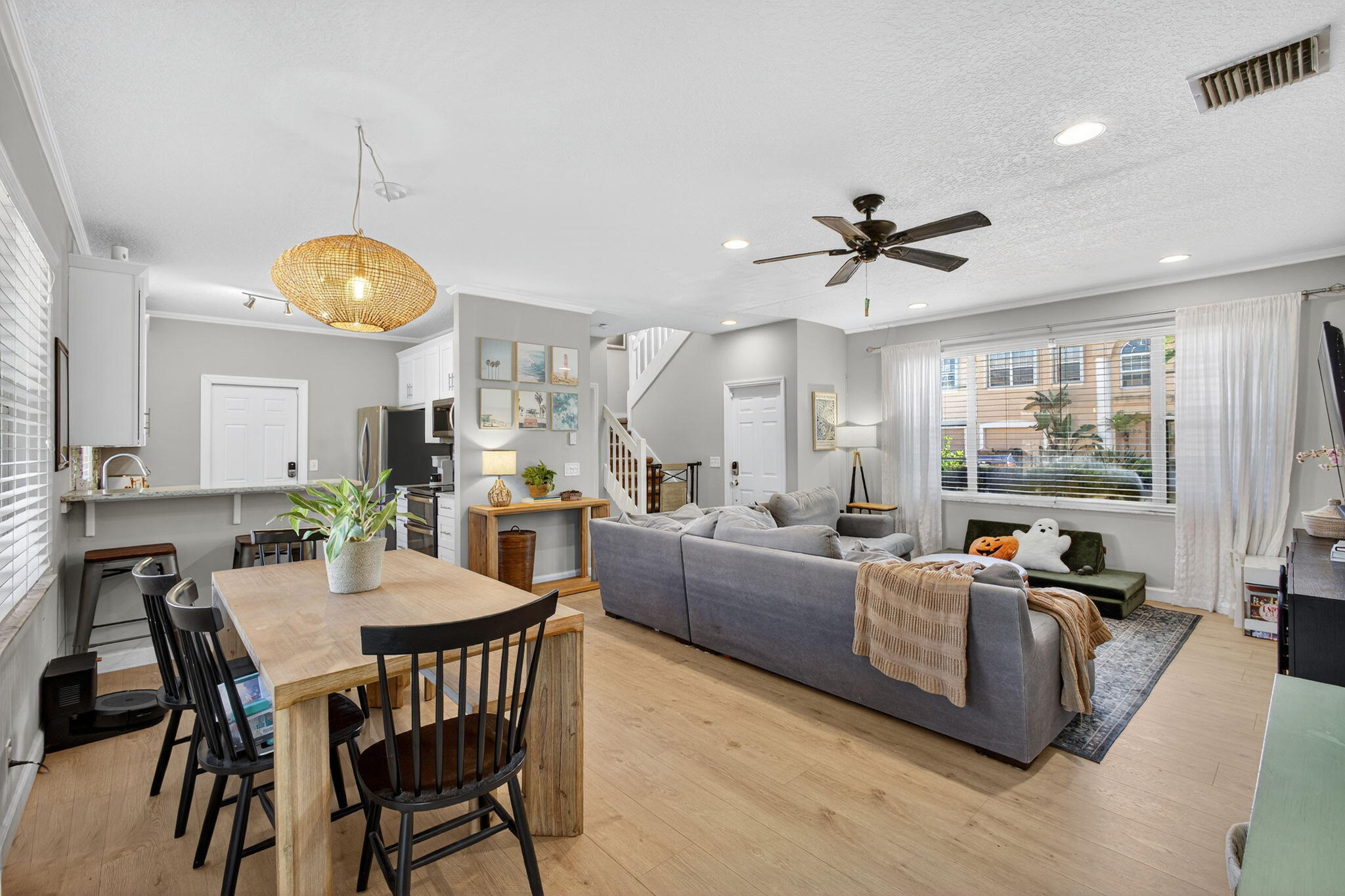 279 Live Oak Lane