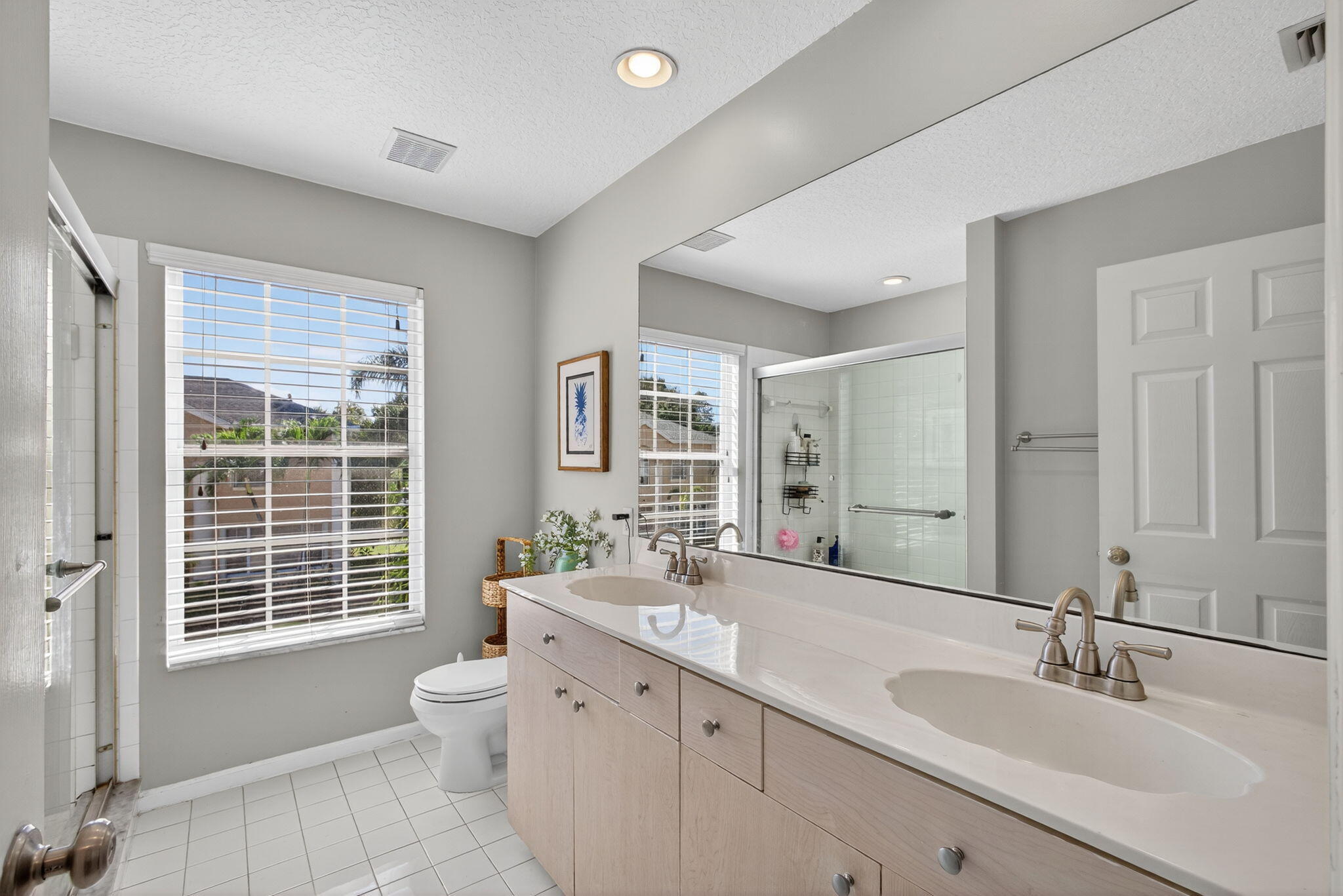 279 Live Oak Lane