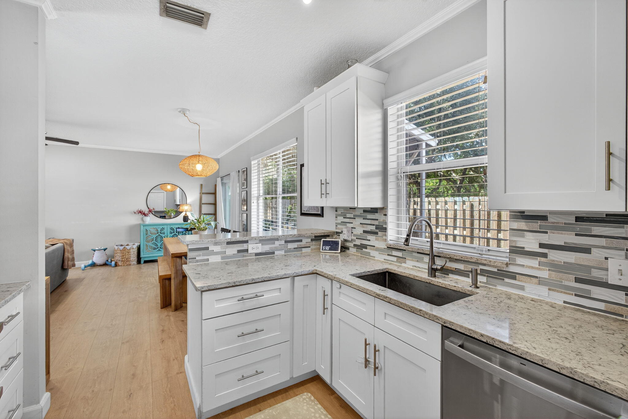 279 Live Oak Lane