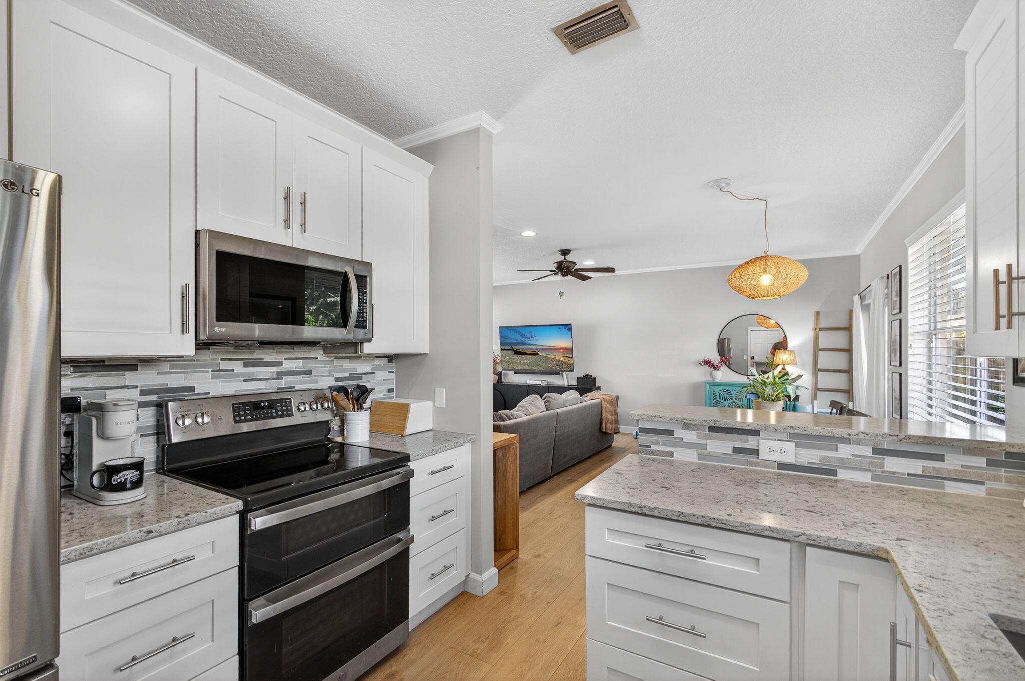 279 Live Oak Lane