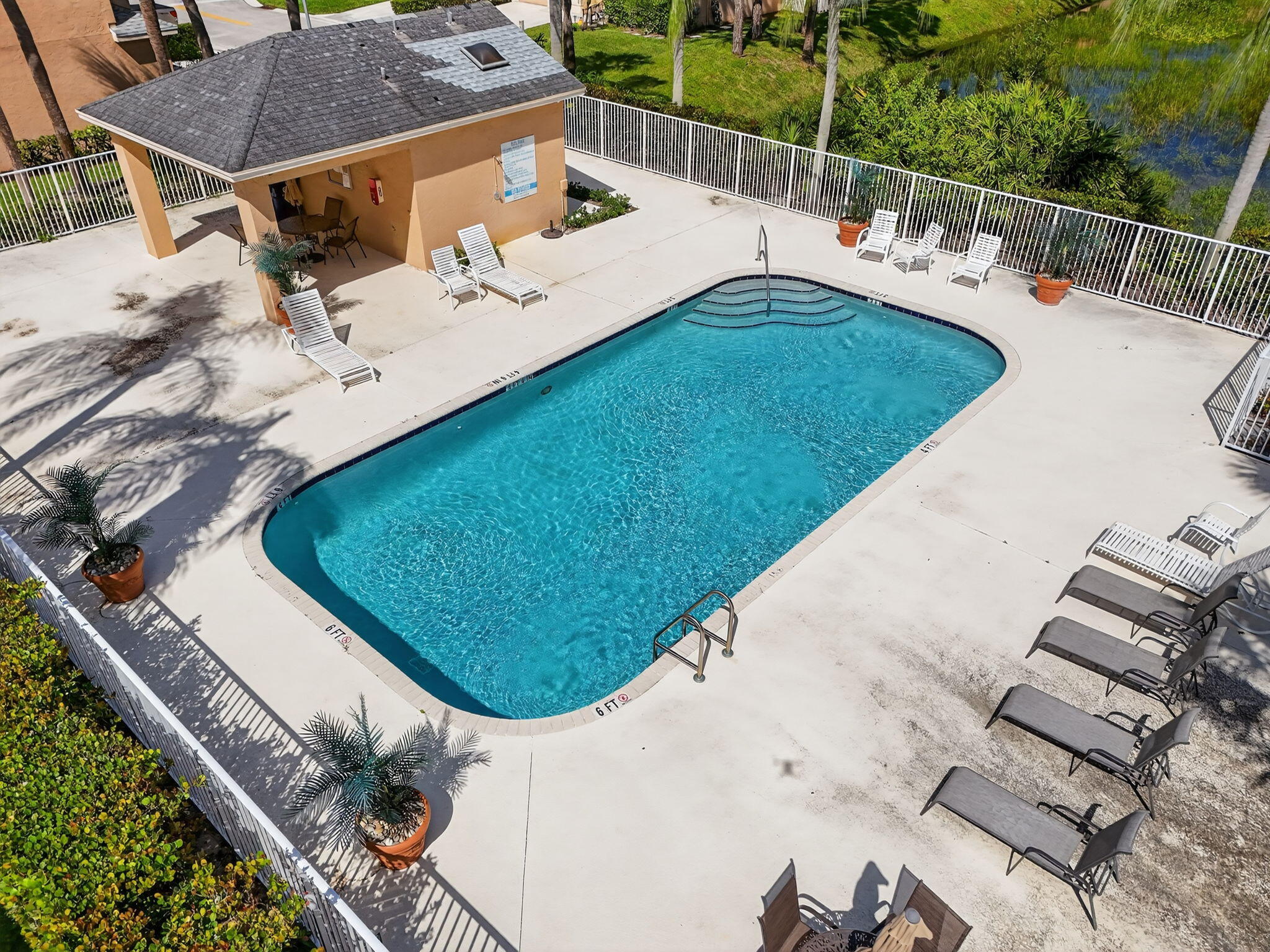 279 Live Oak Lane