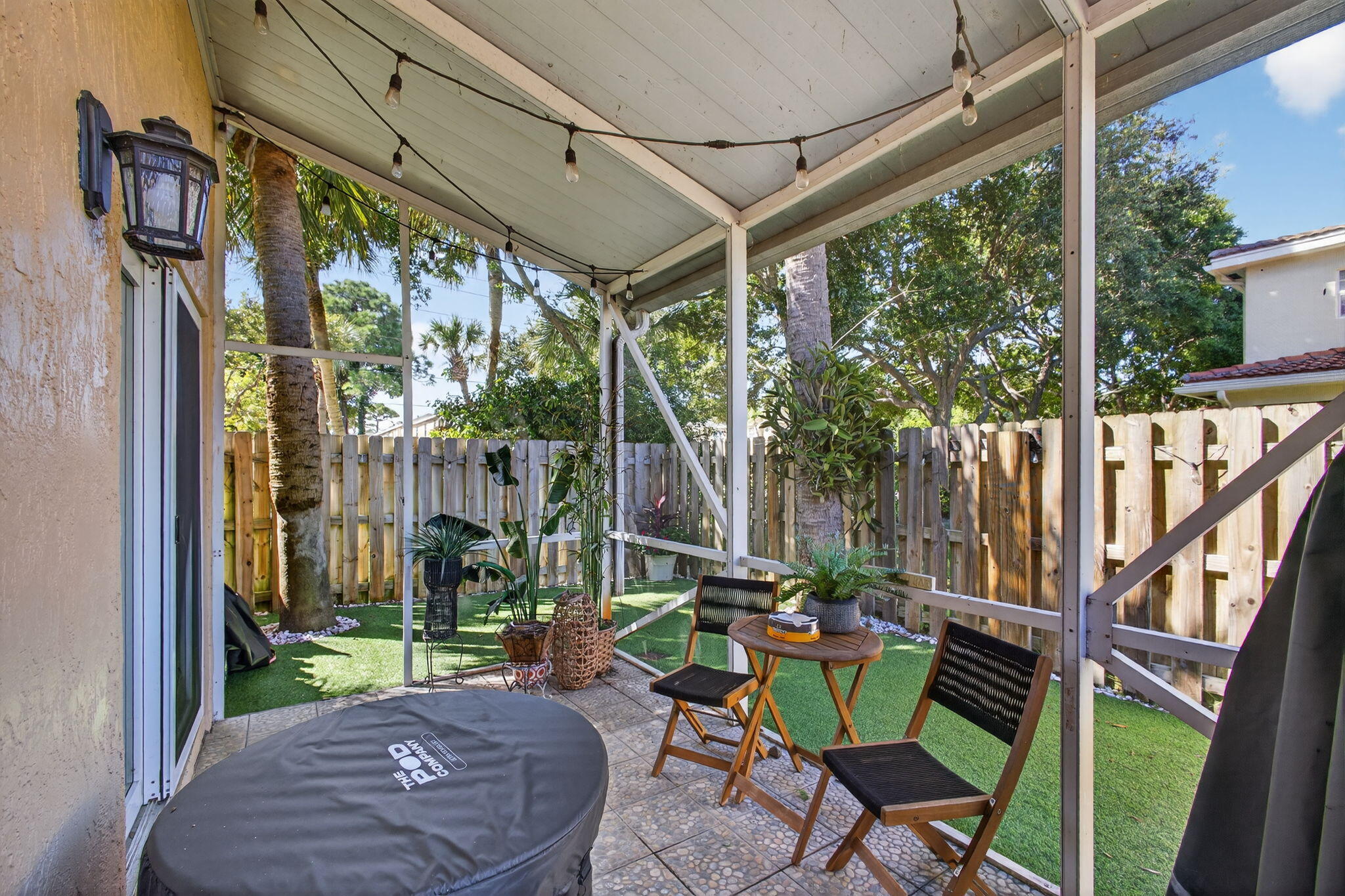 279 Live Oak Lane