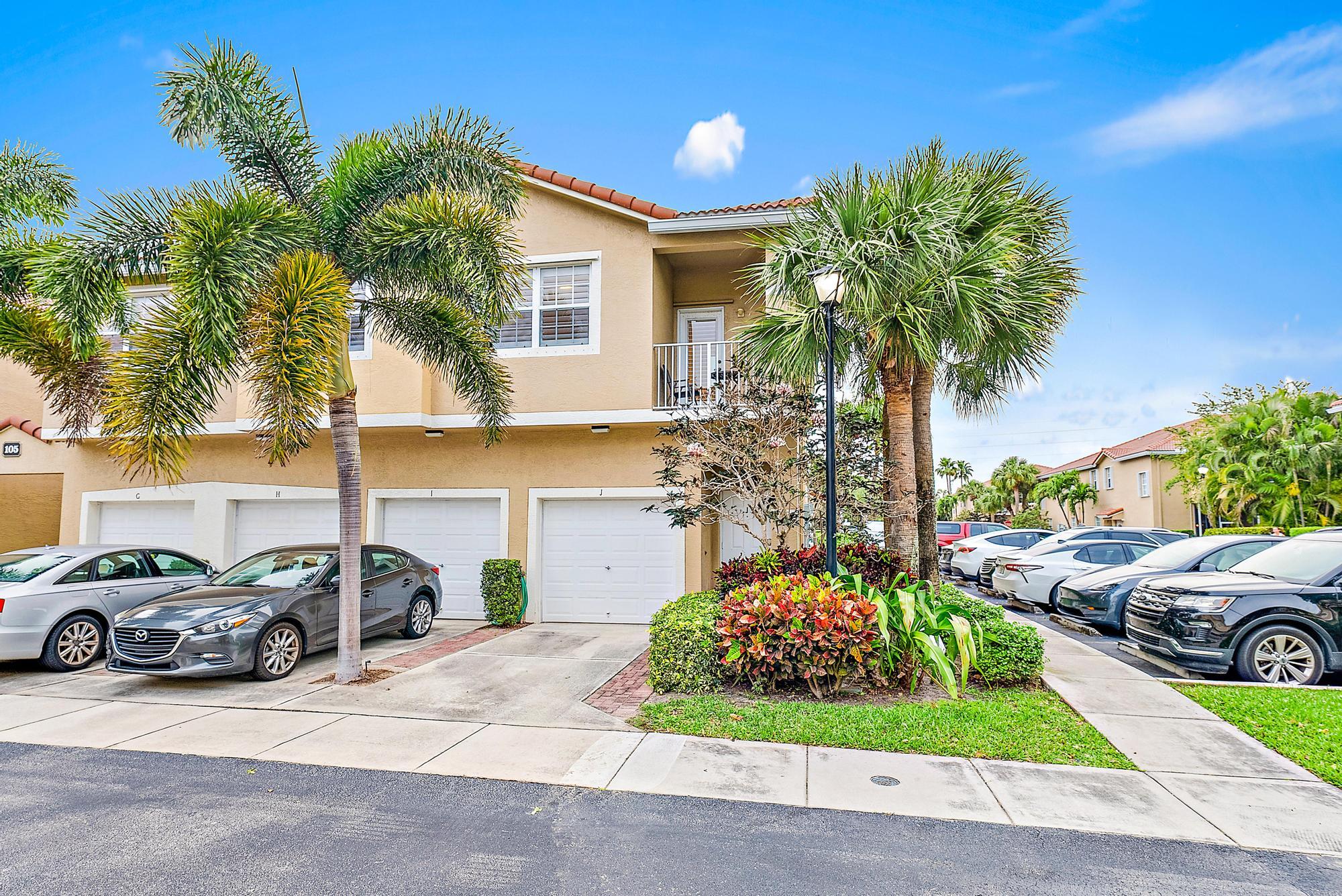 105 Lighthouse Circle J