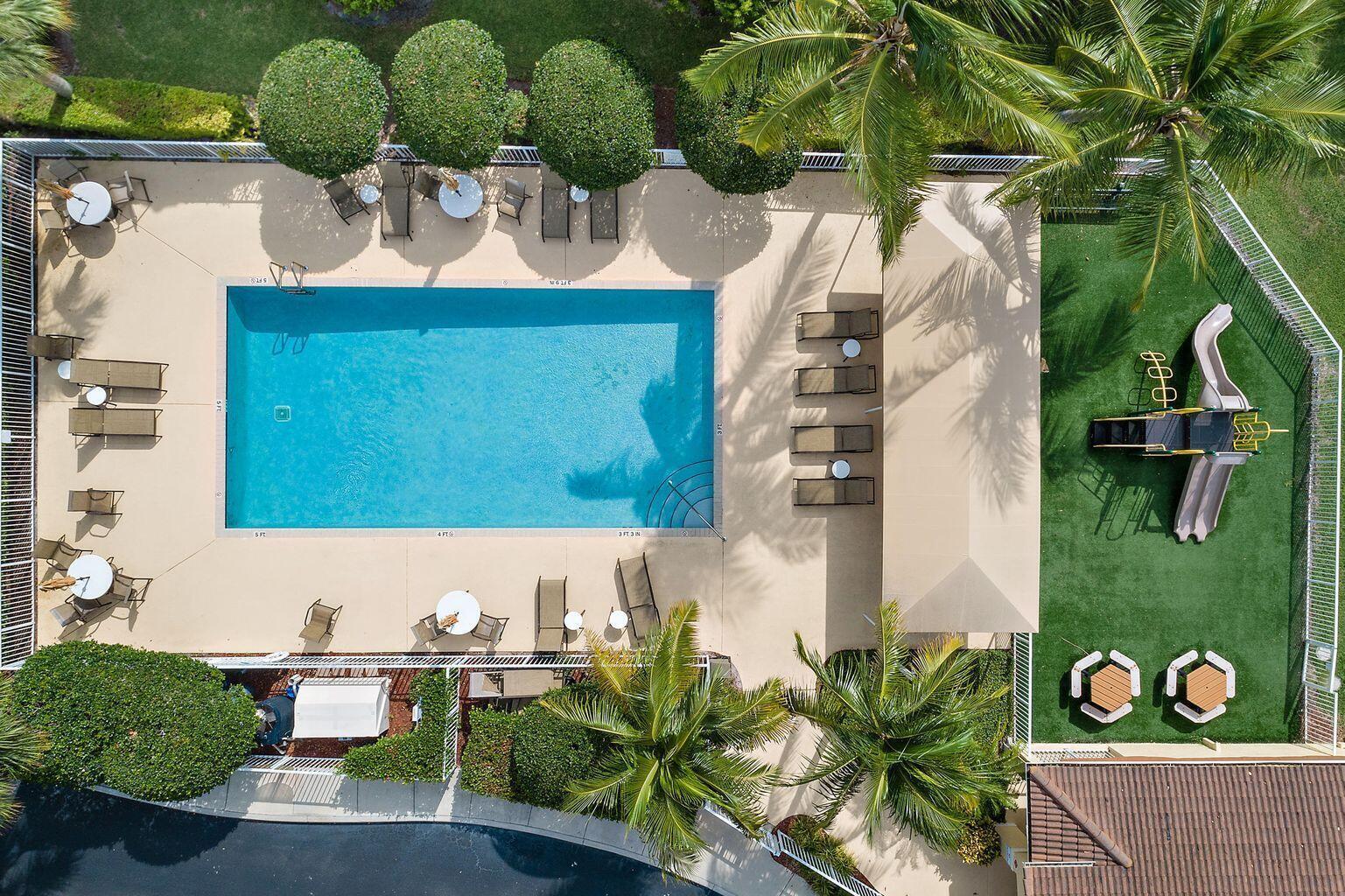 105 Lighthouse Circle J