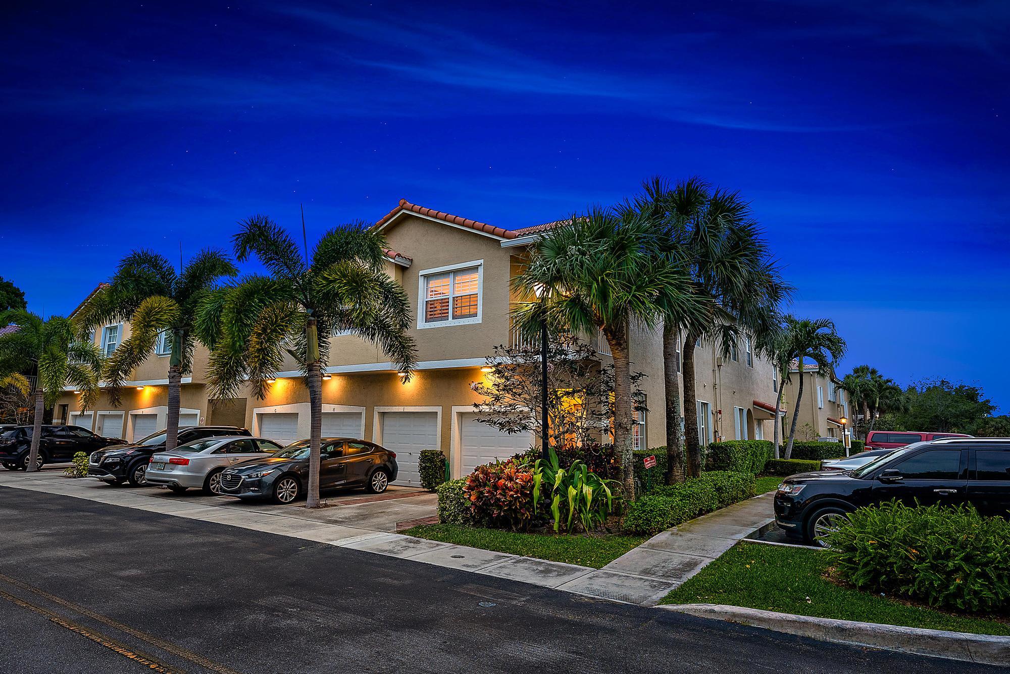 105 Lighthouse Circle J