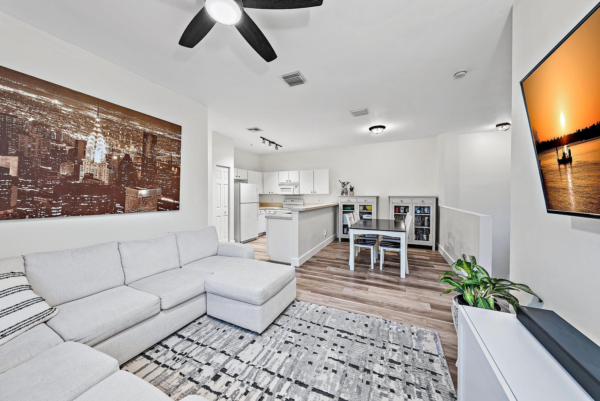 105 Lighthouse Circle J