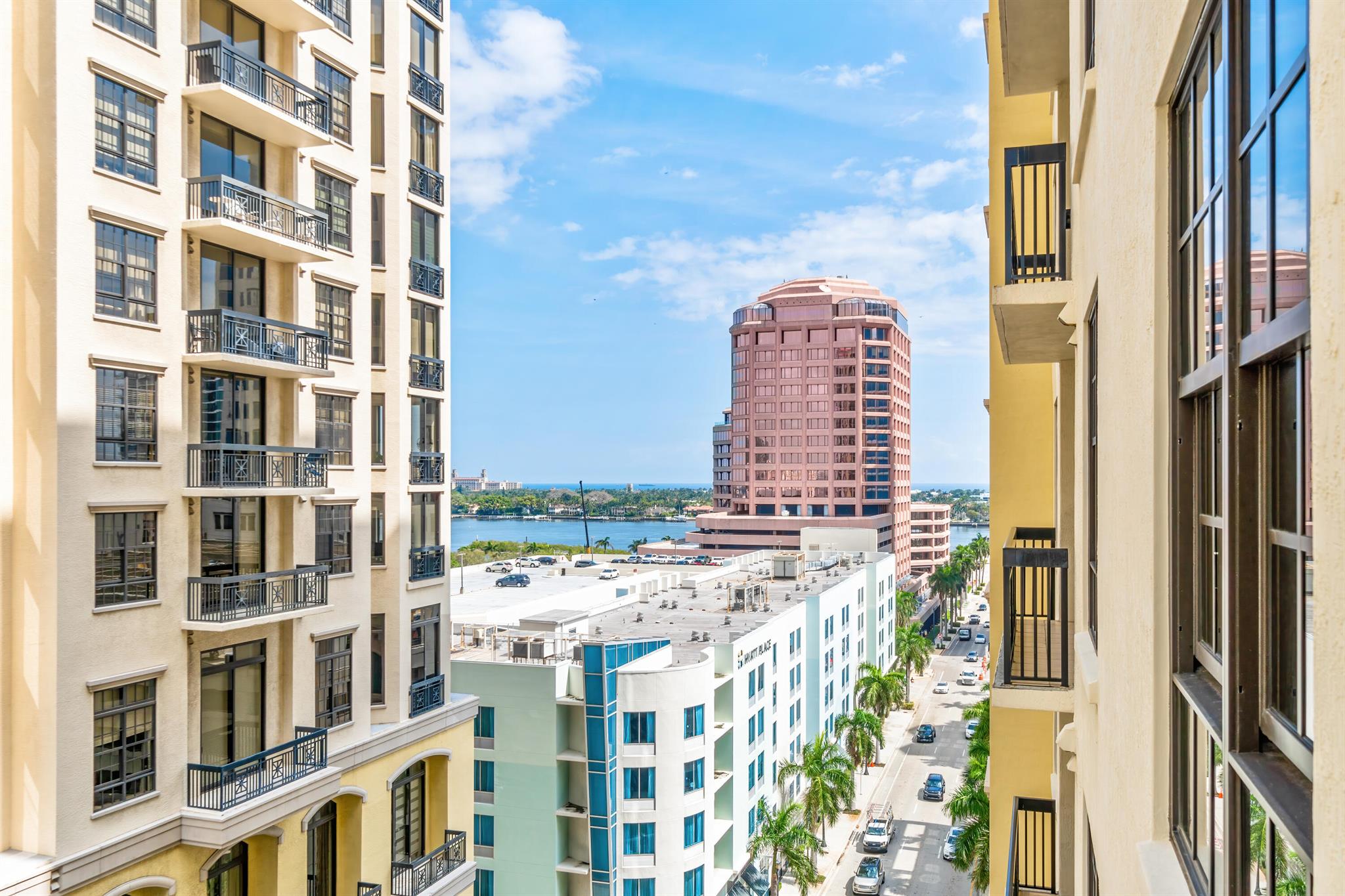 801 S Olive Avenue 813