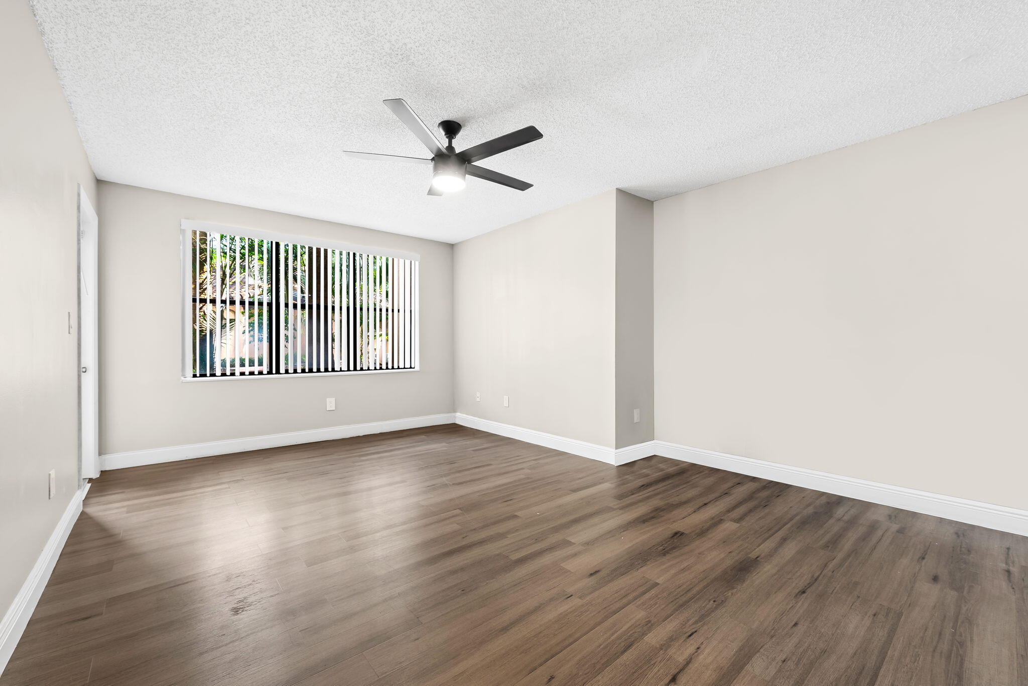 4501 W Mcnab Road 21