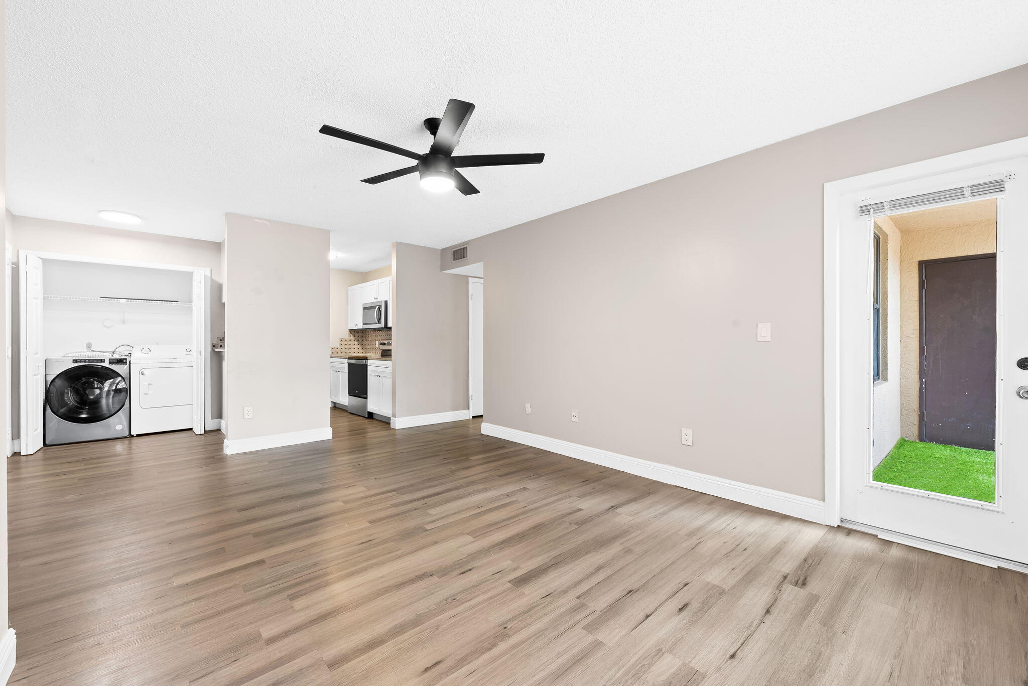 4501 W Mcnab Road 21