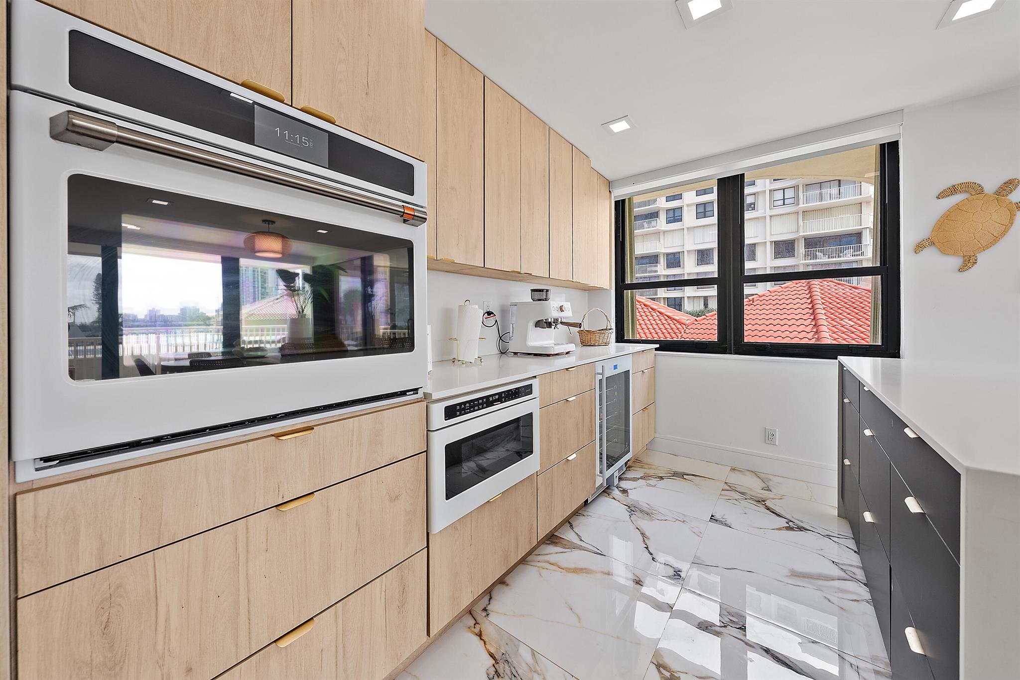 5480 N Ocean Drive B1b