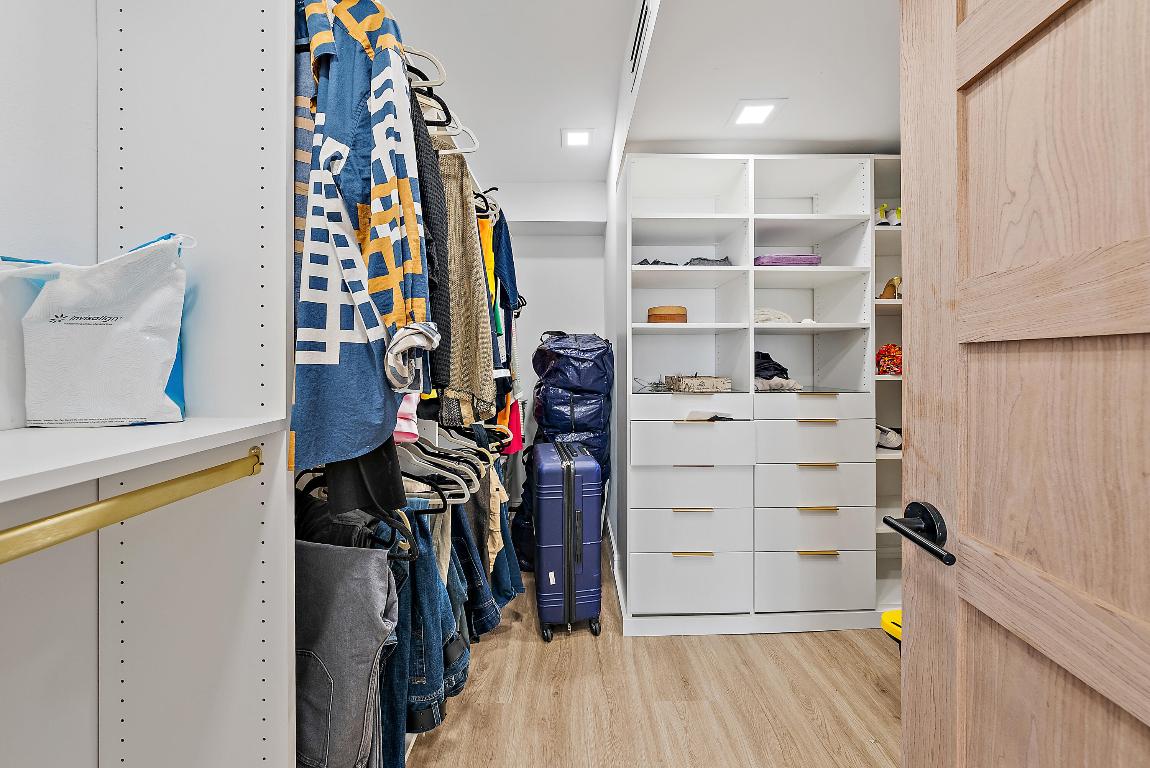 5480 N Ocean Drive B1b