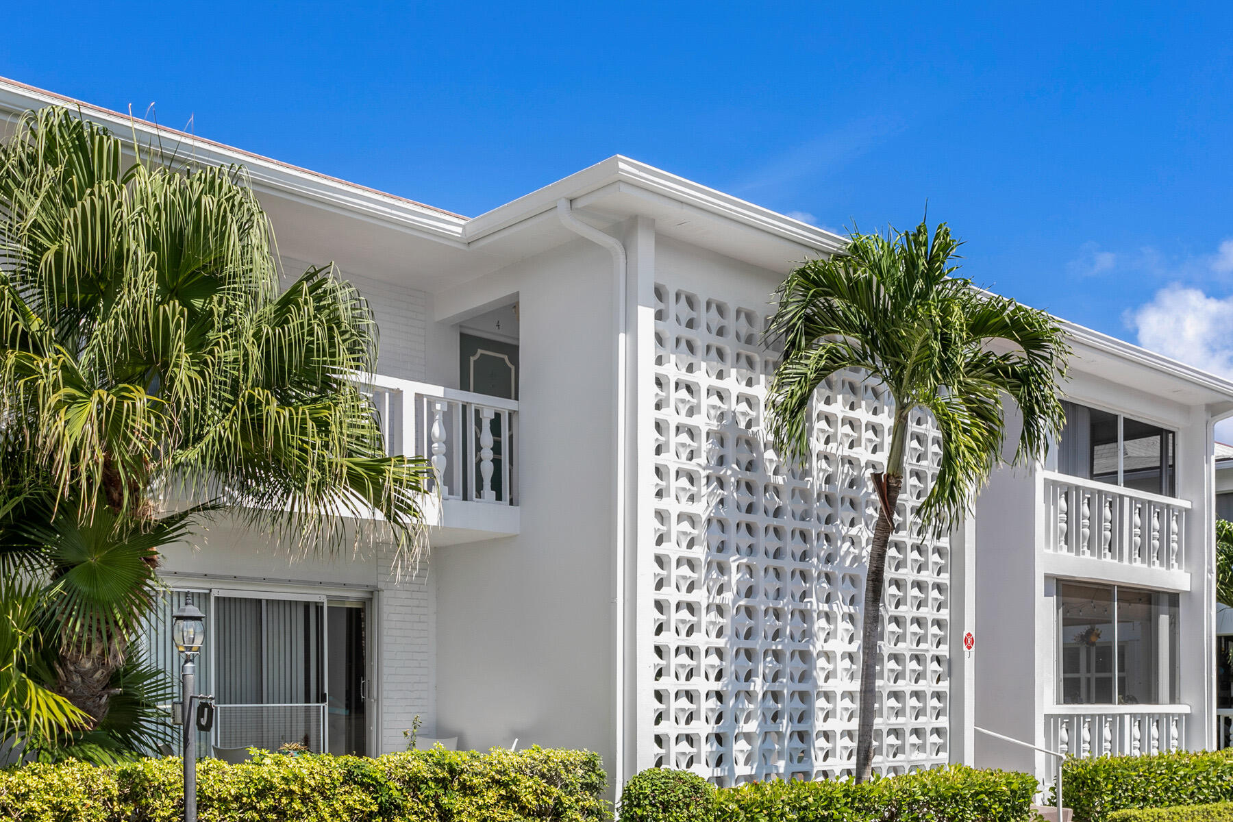 4201 S Ocean Boulevard J4