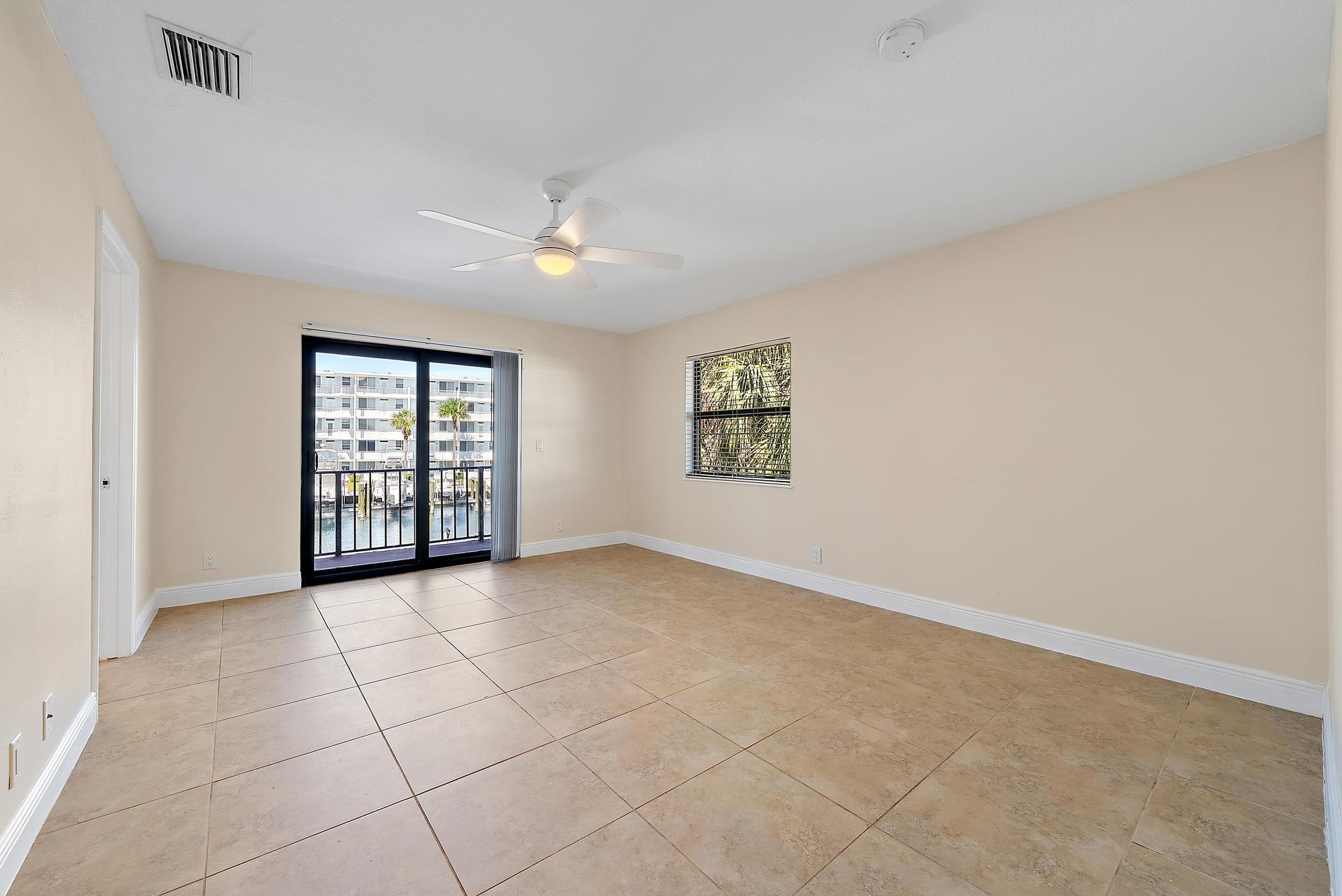 135 Shore Court 204
