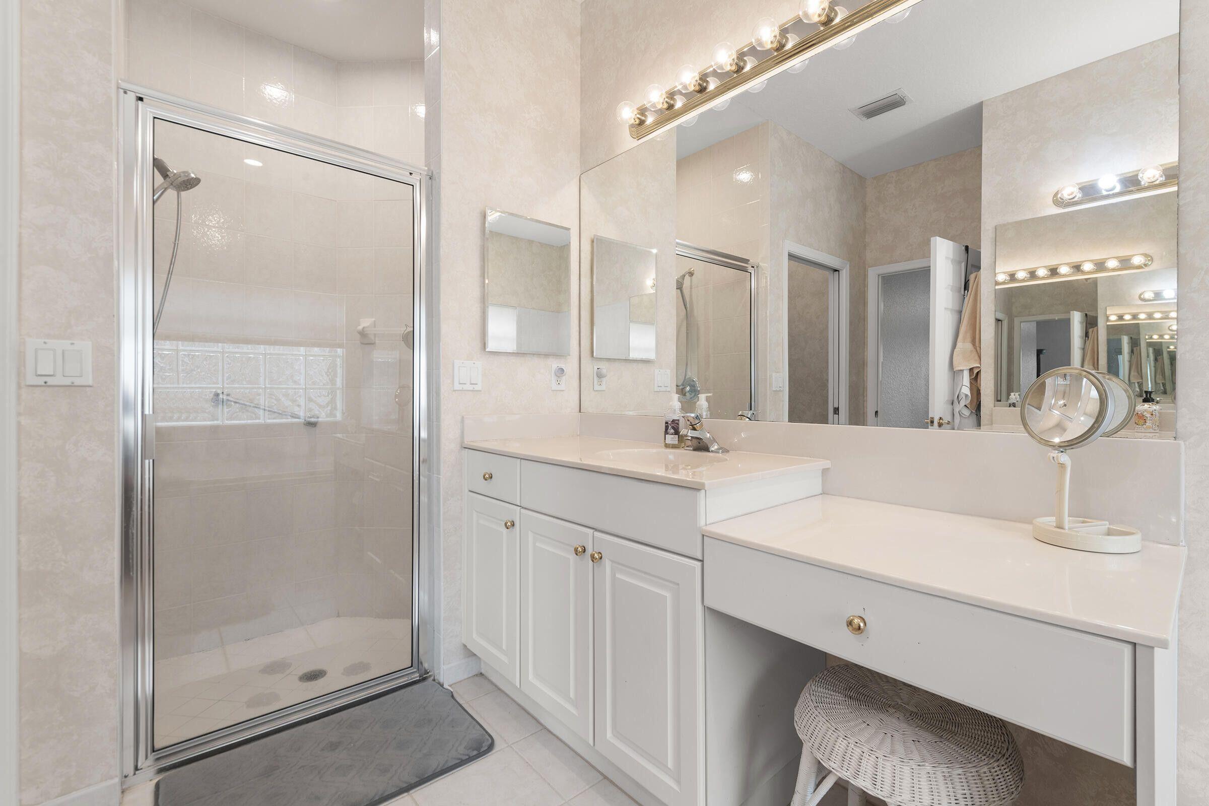 8089 Brindisi Lane