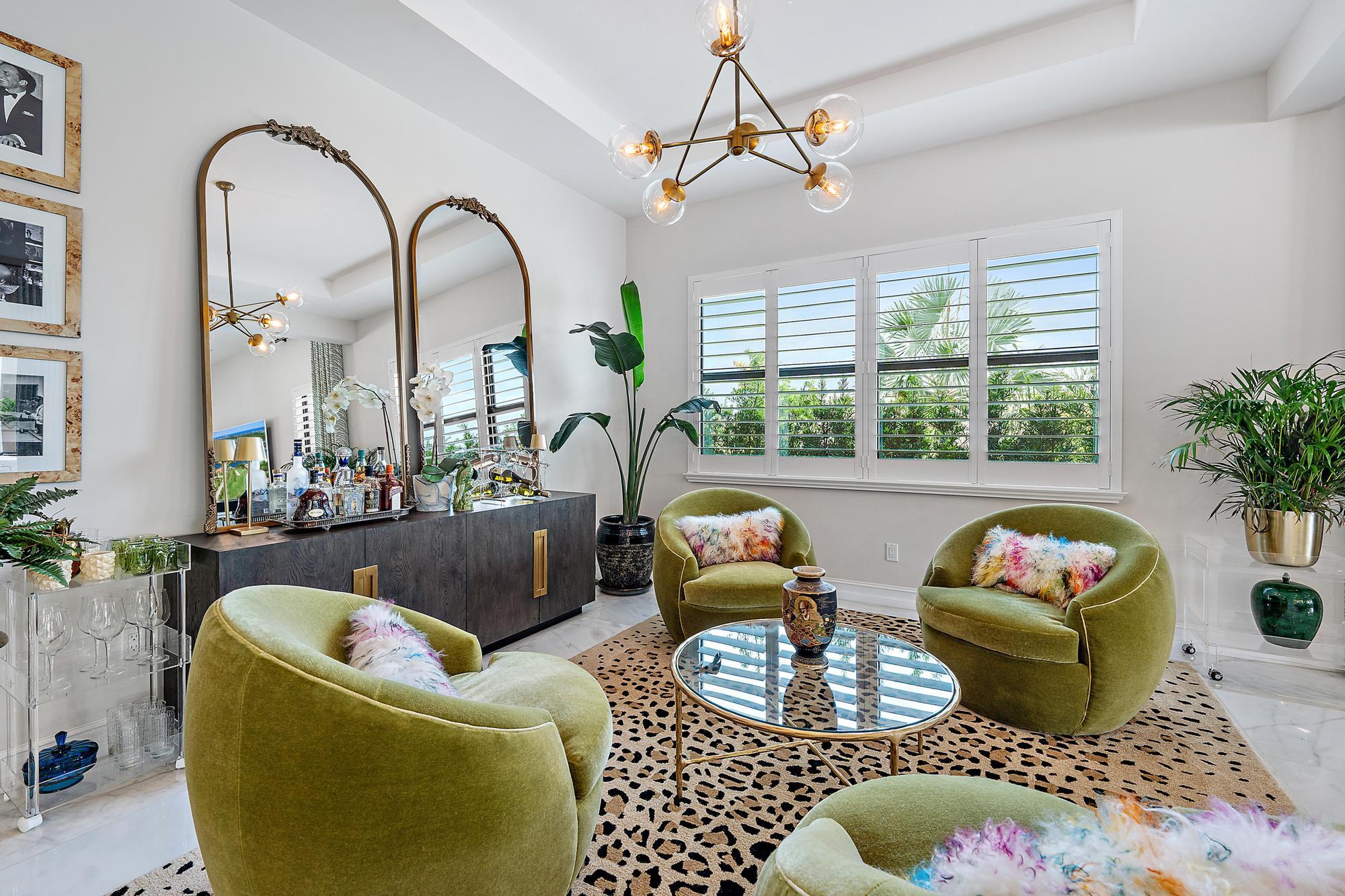 8164 SE Old Plantation Circle