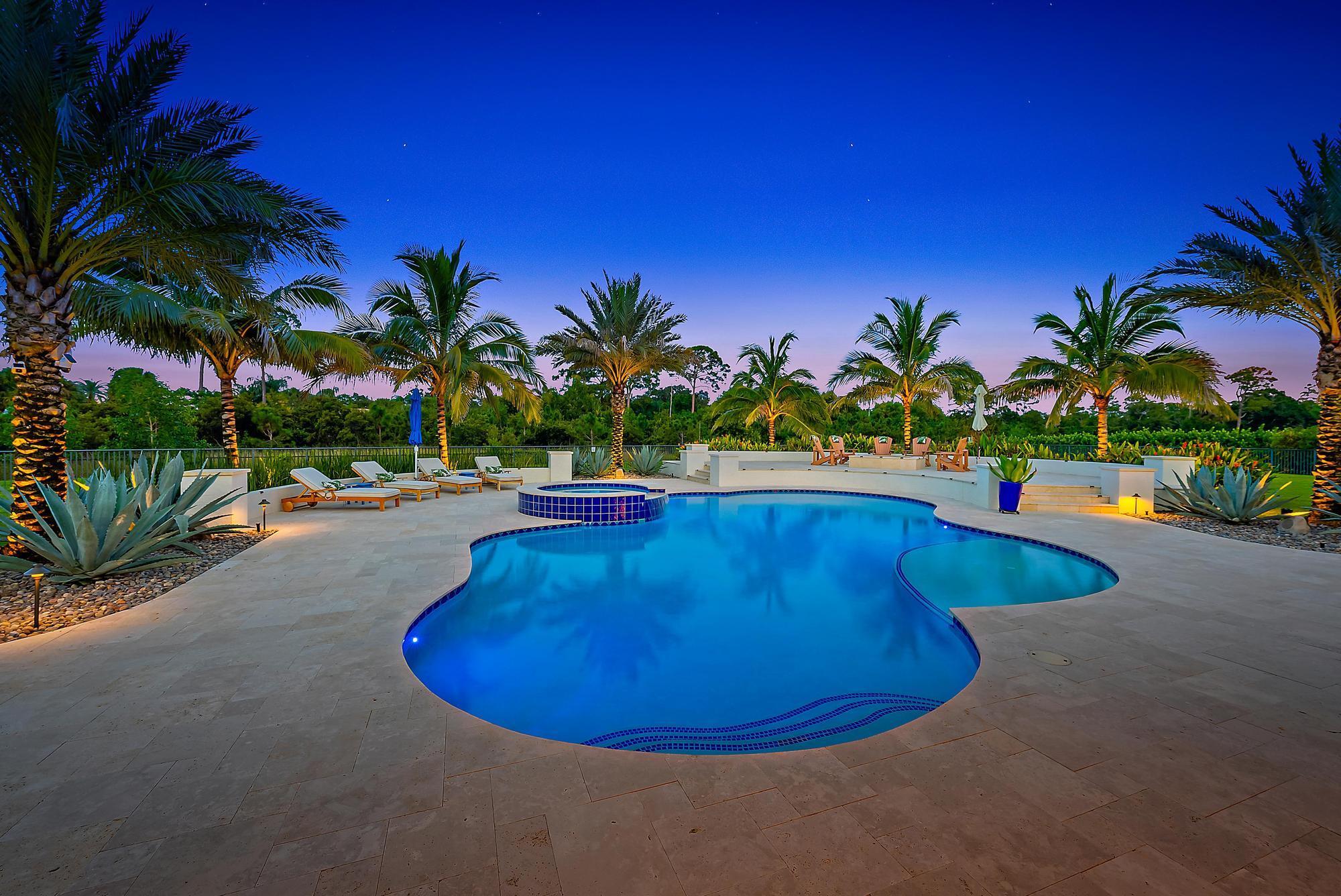 8164 SE Old Plantation Circle