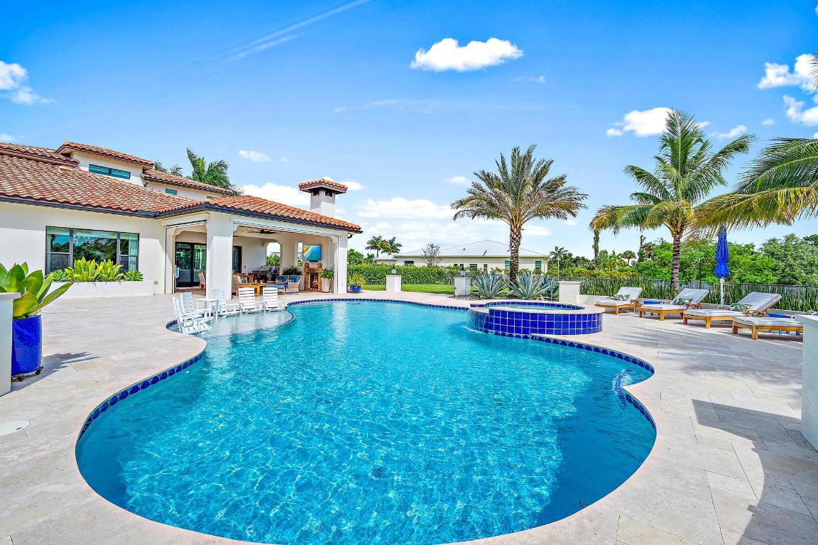 8164 SE Old Plantation Circle