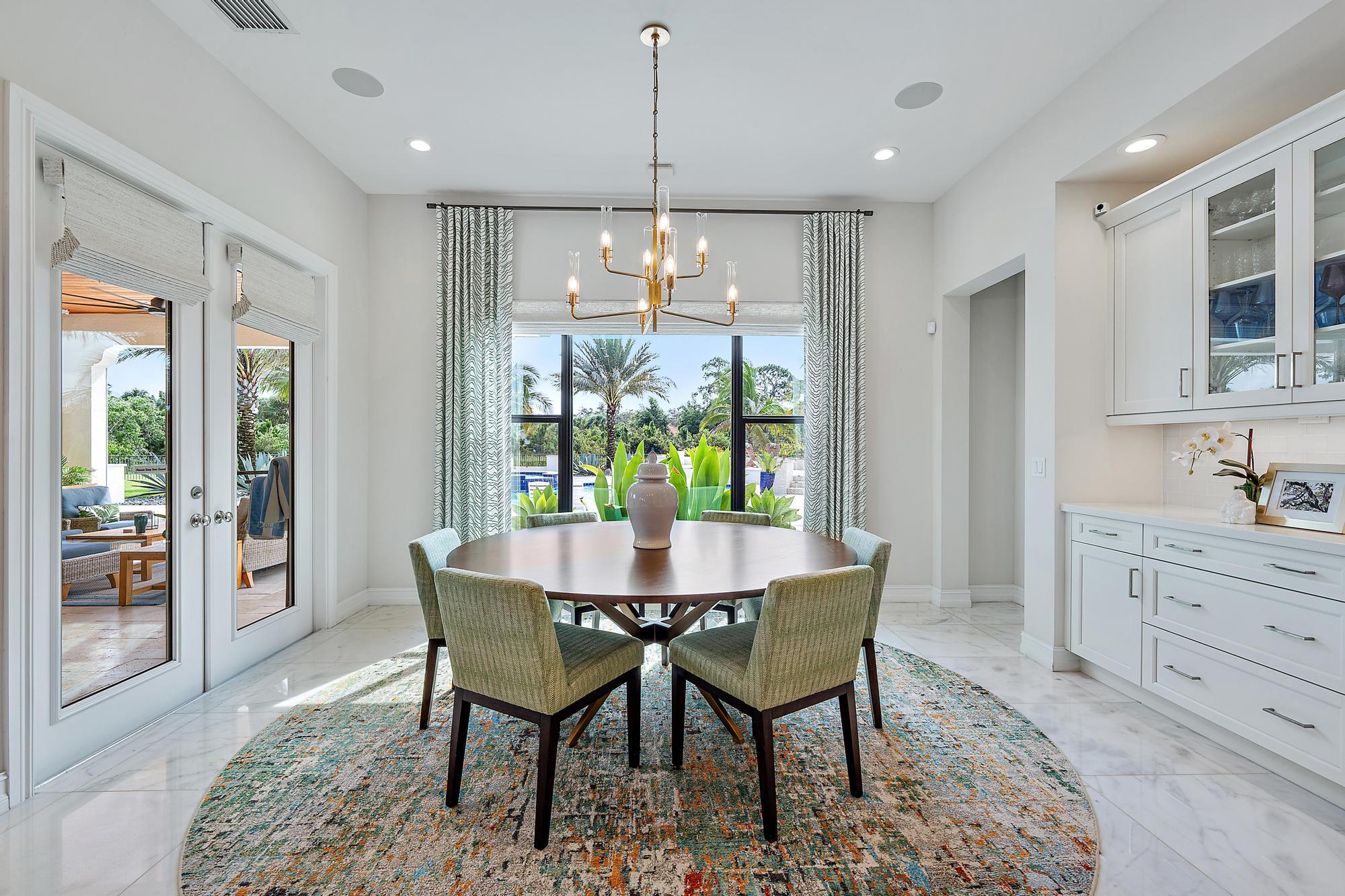 8164 SE Old Plantation Circle