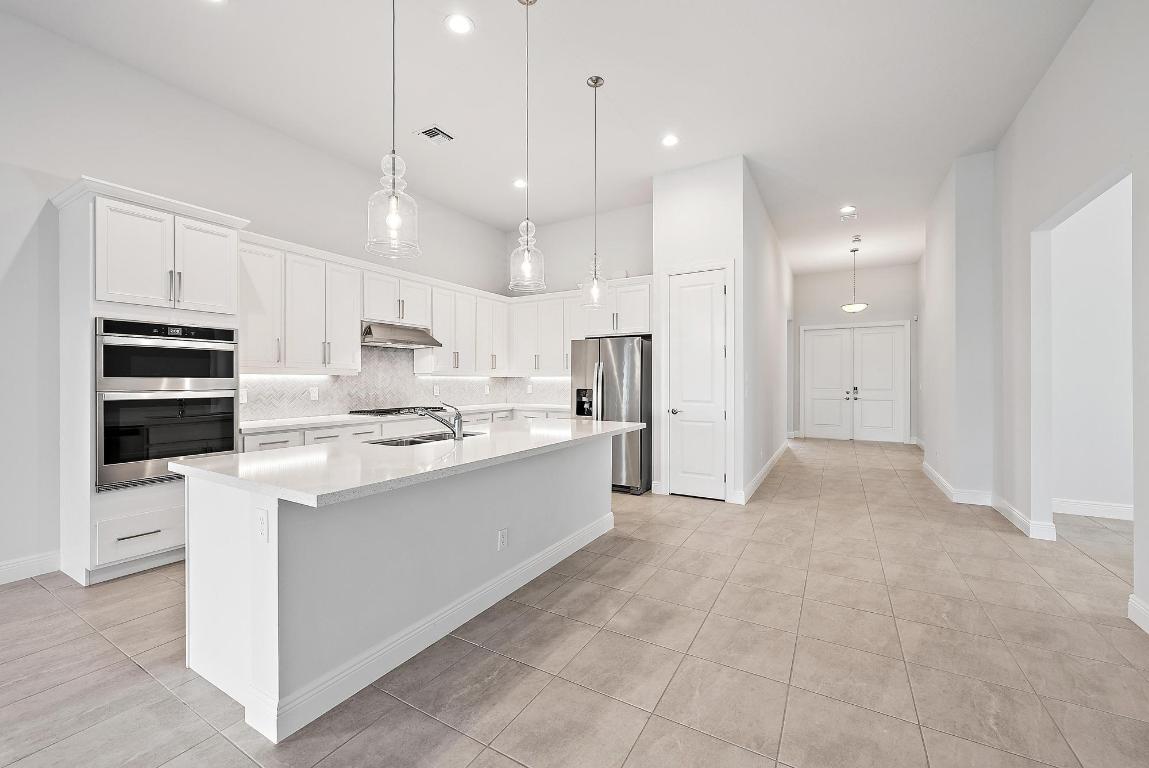 12541 Nautilus Circle