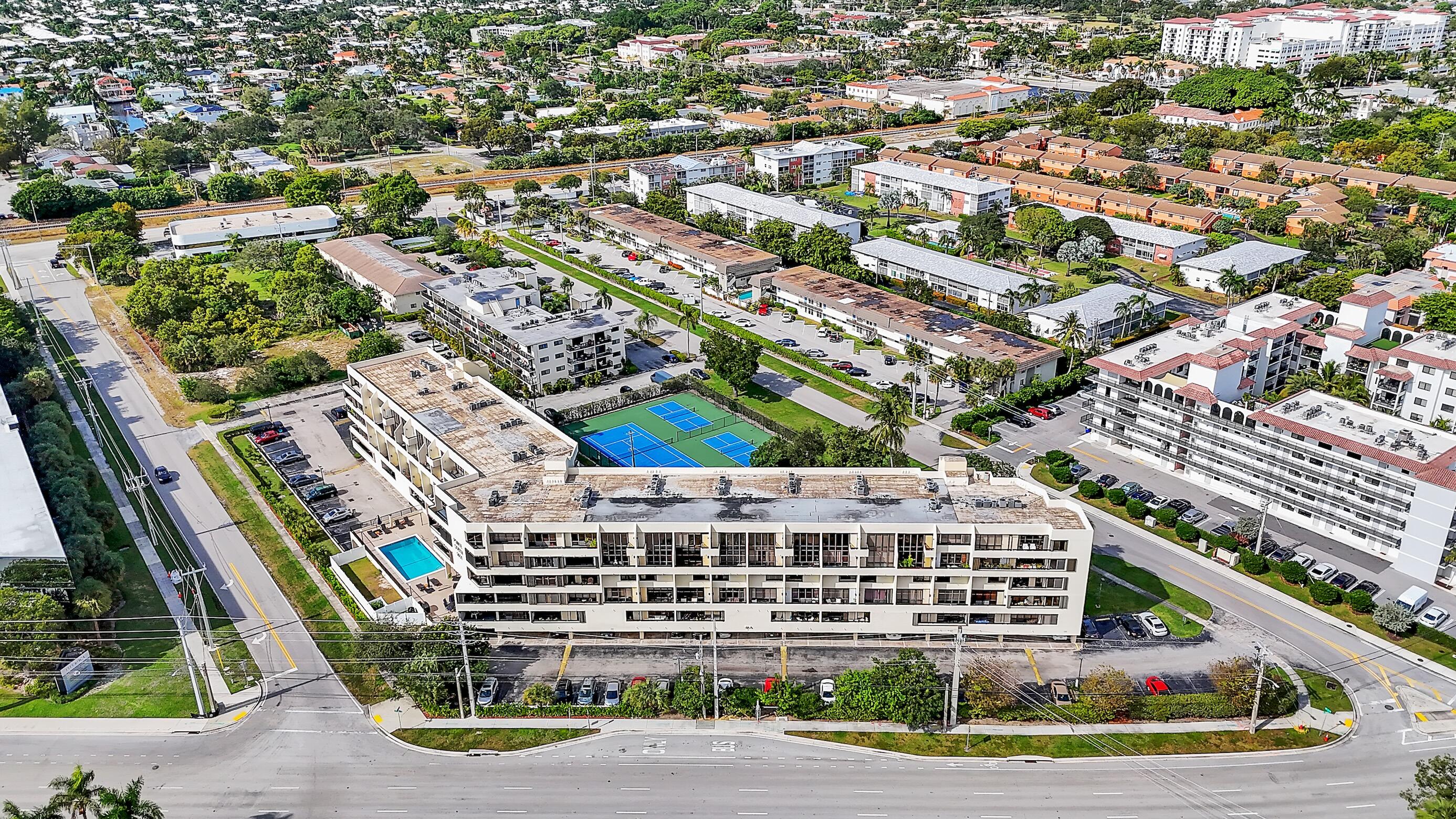 1401 S Federal Highway 206