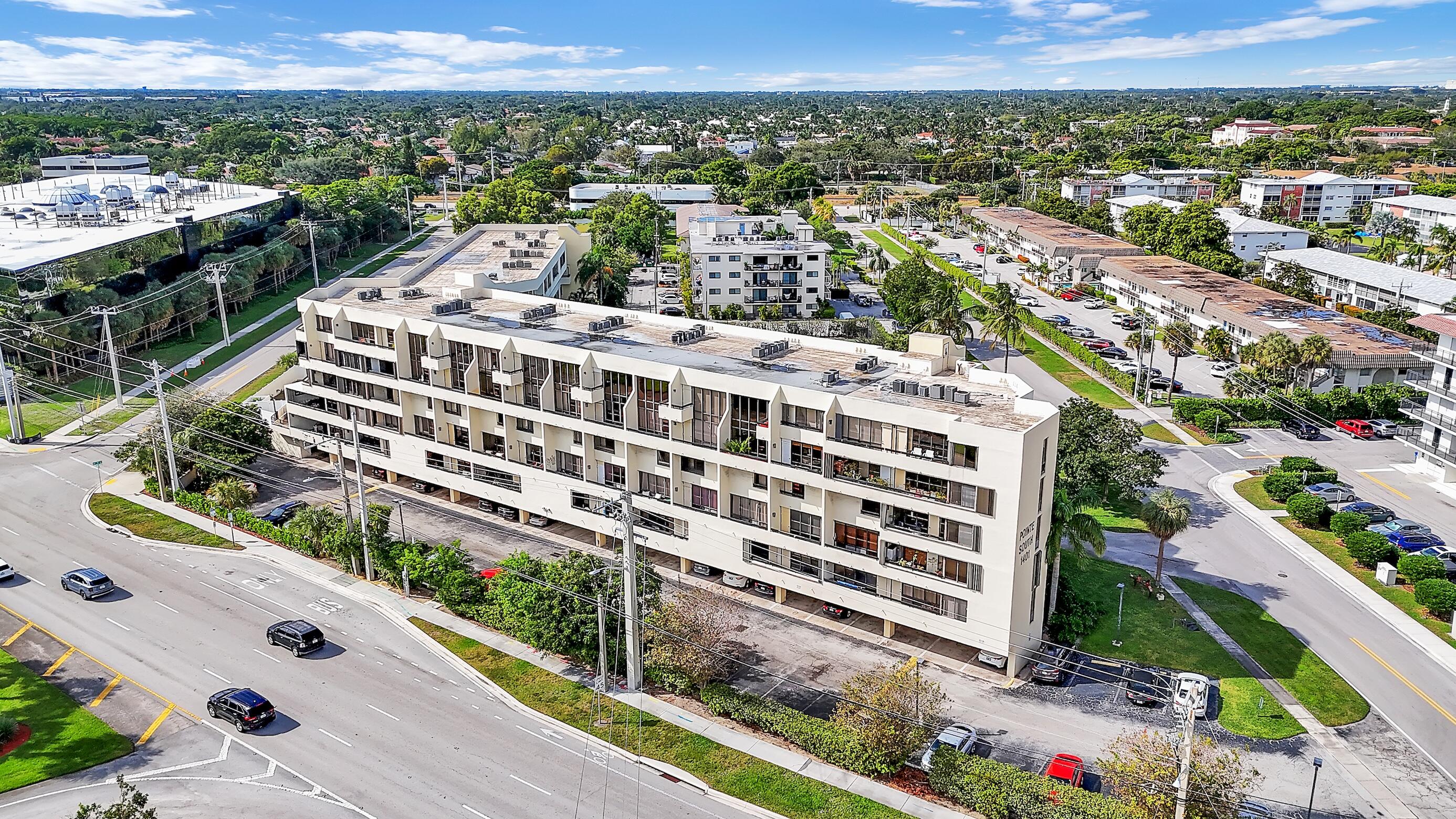1401 S Federal Highway 206