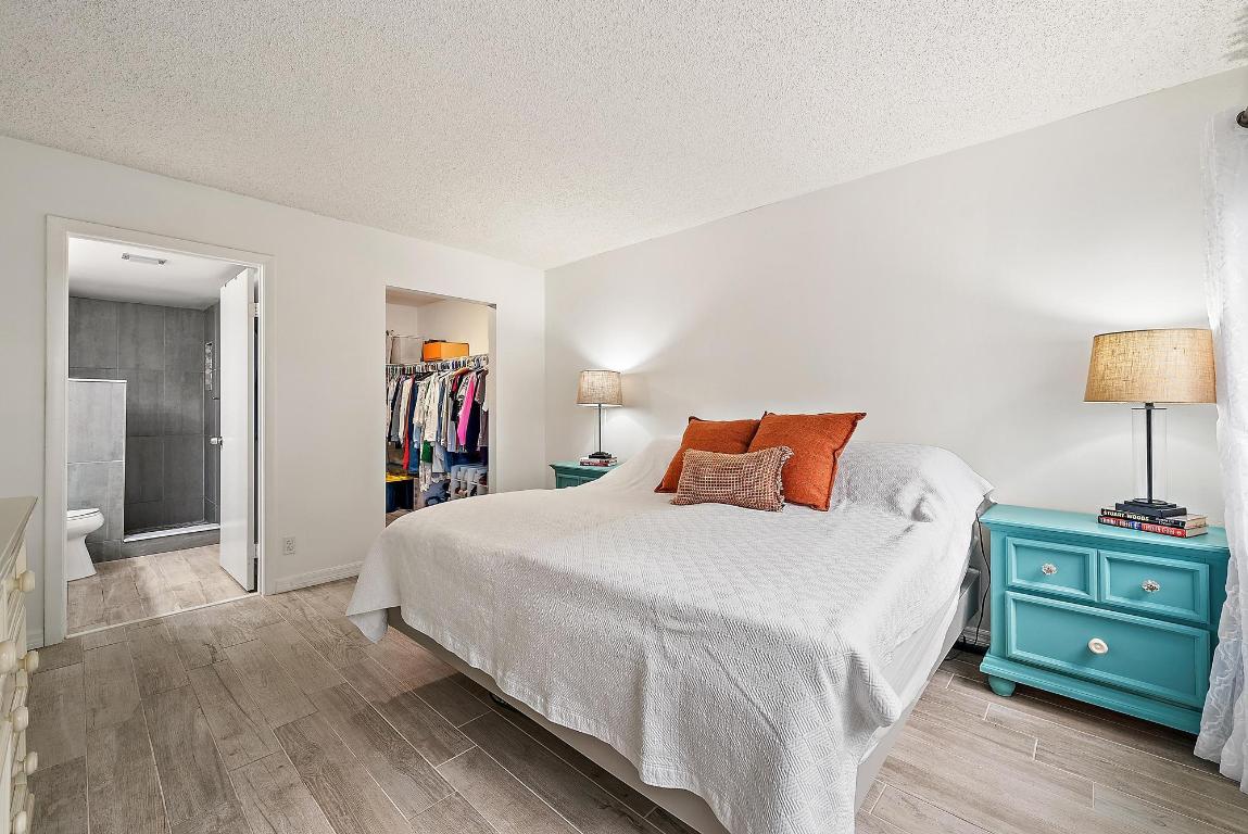 1605 S Us Highway 1 E401