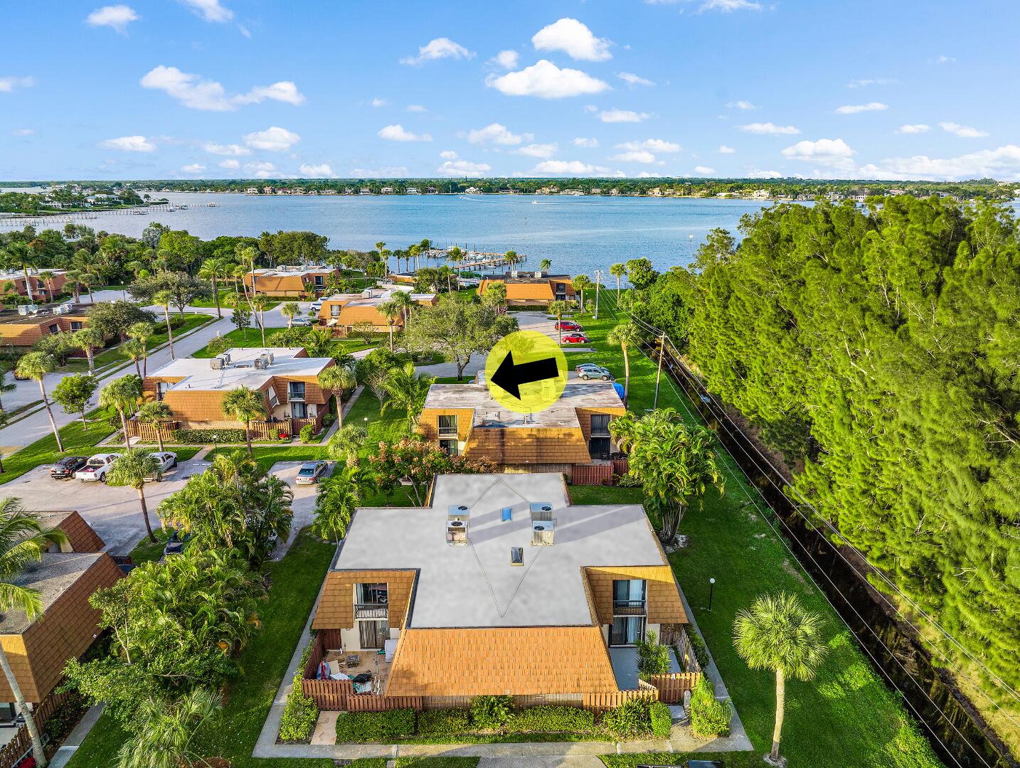 825 Center Street 12d