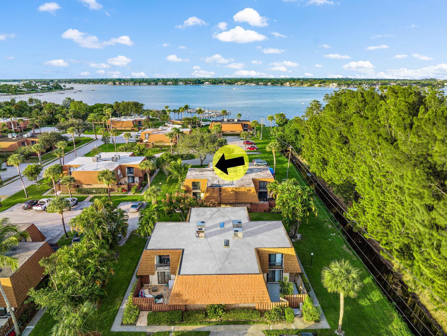 825 Center Street 12d