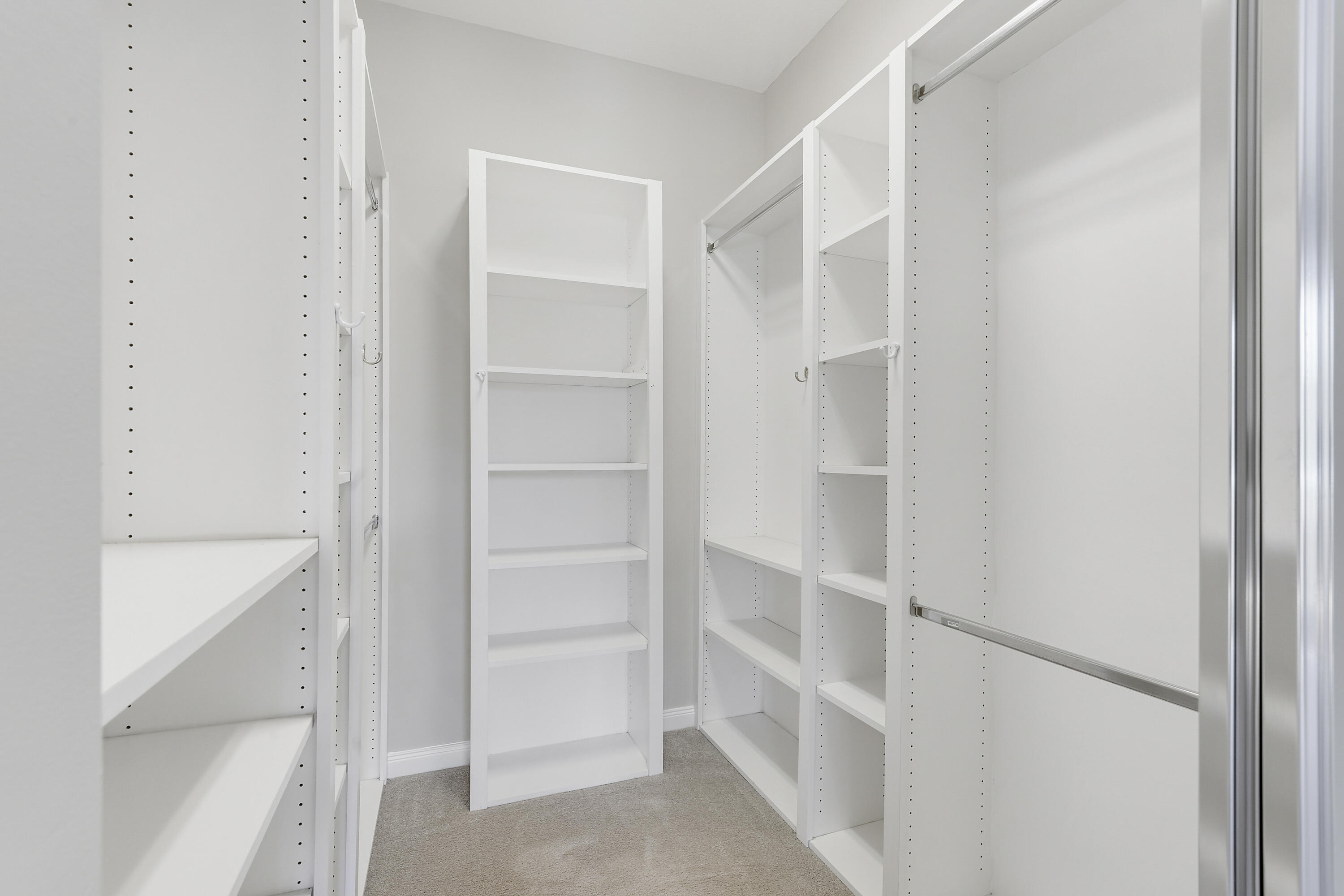1685 Jeaga Drive