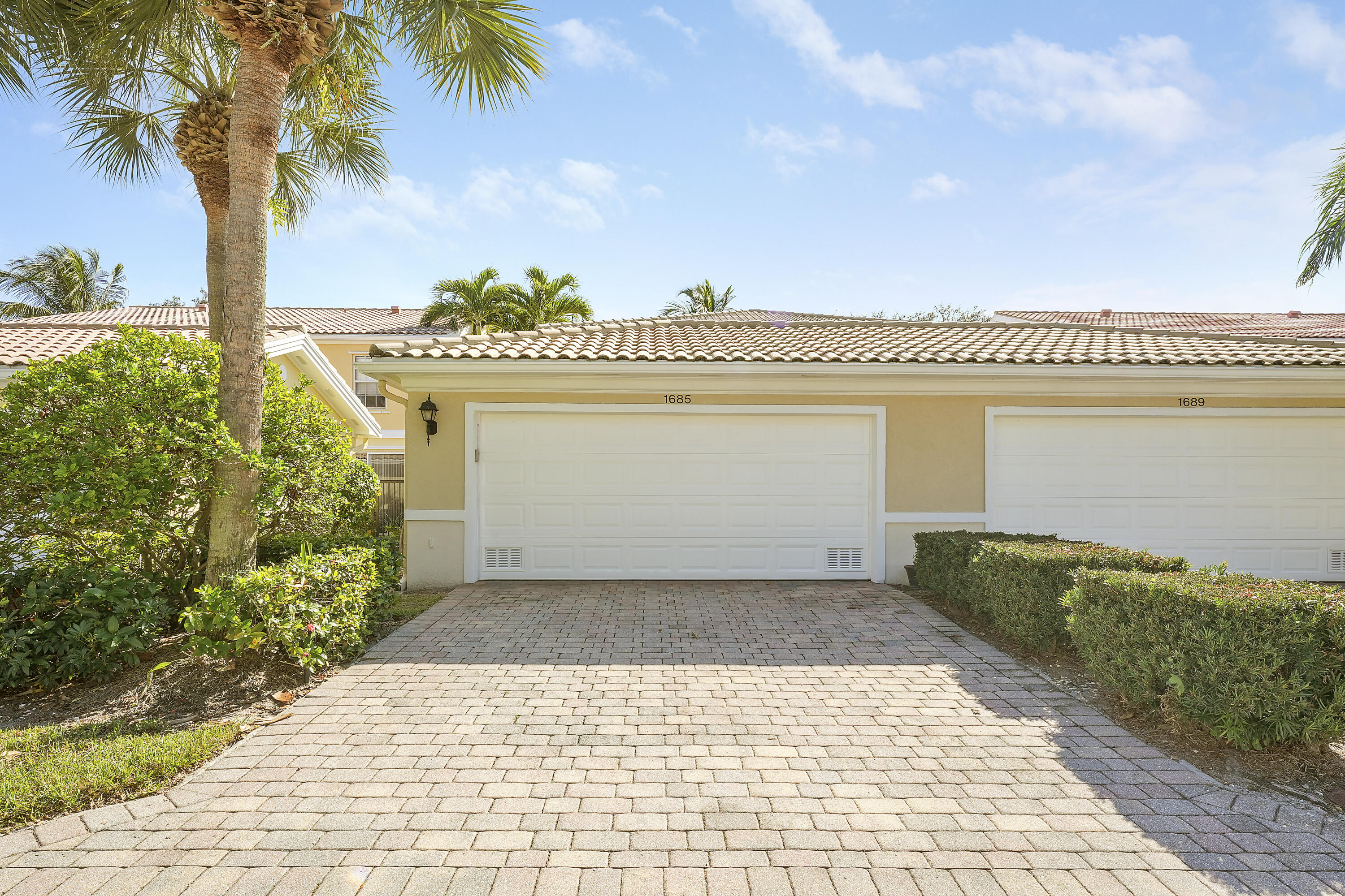 1685 Jeaga Drive