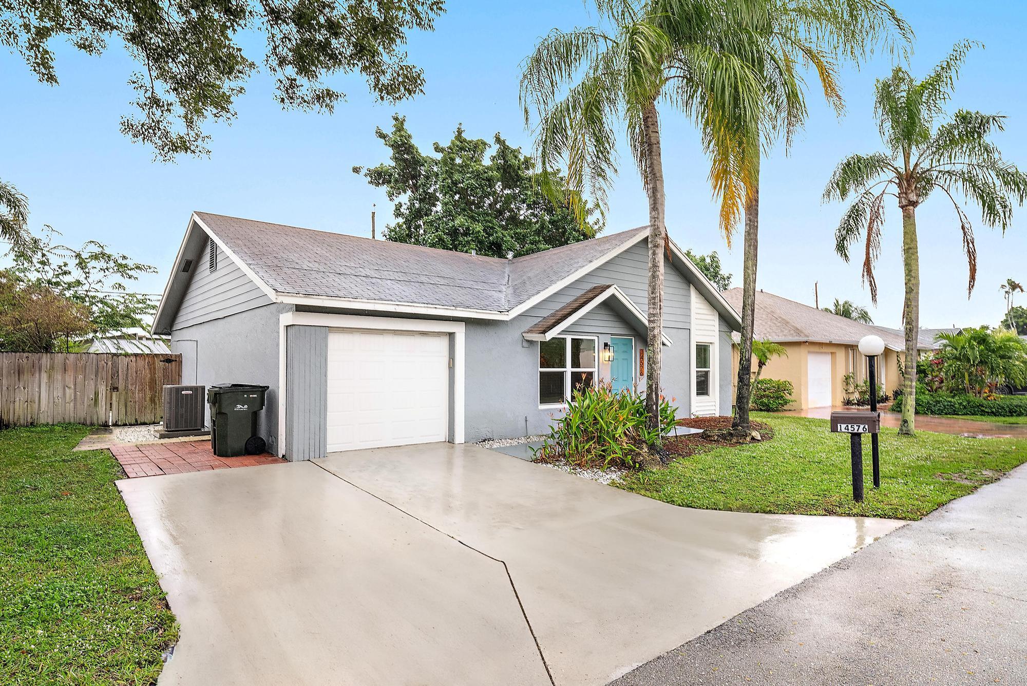 14576 Sunset Pines Drive