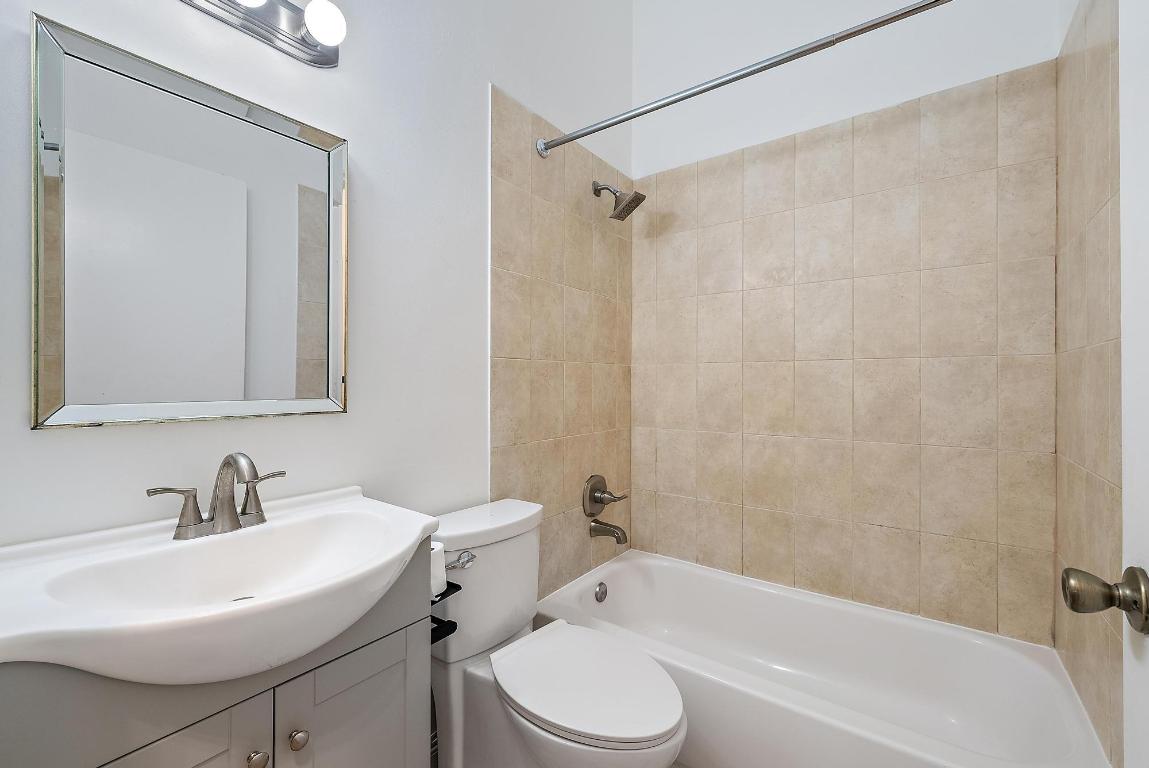 14576 Sunset Pines Drive