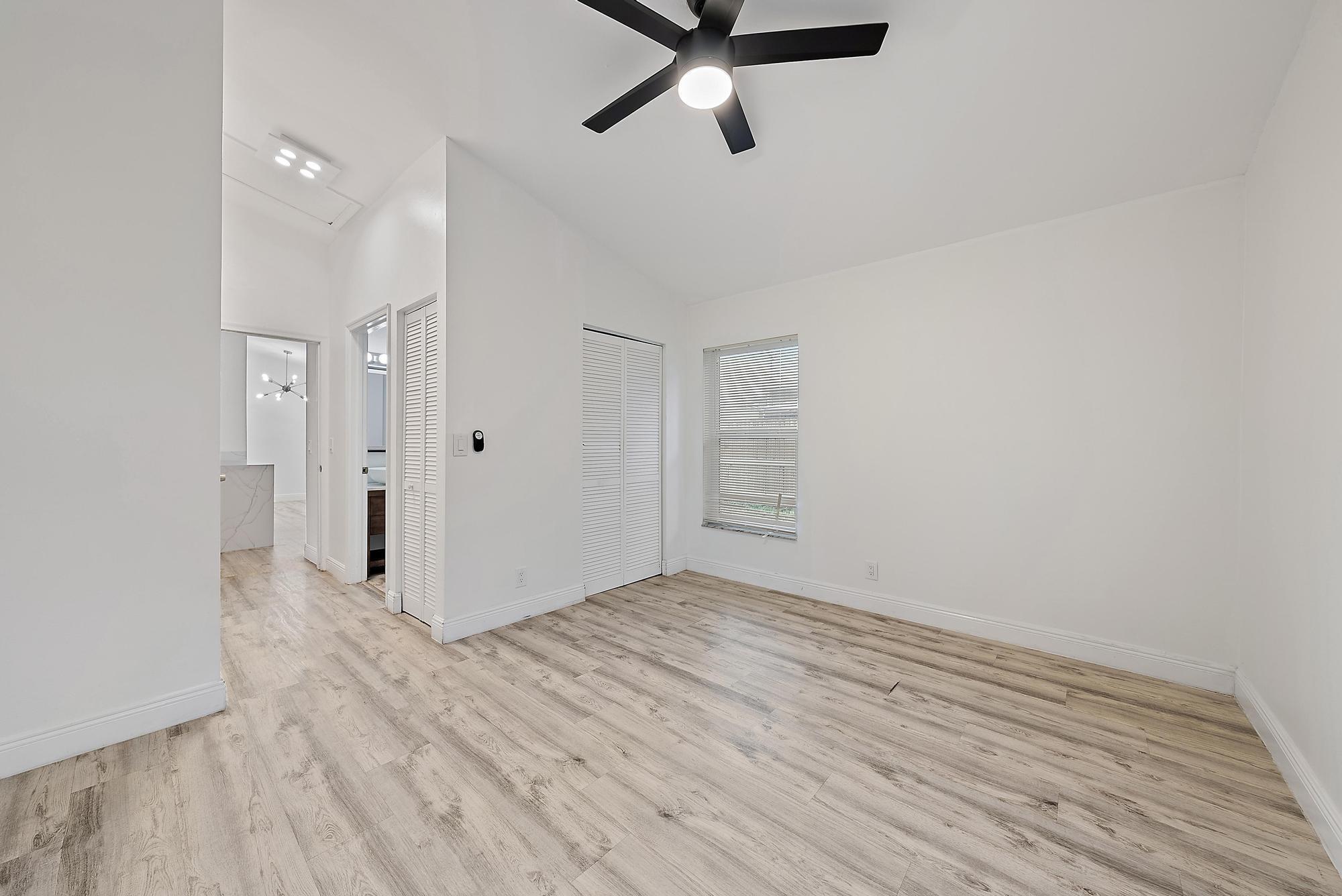 14576 Sunset Pines Drive