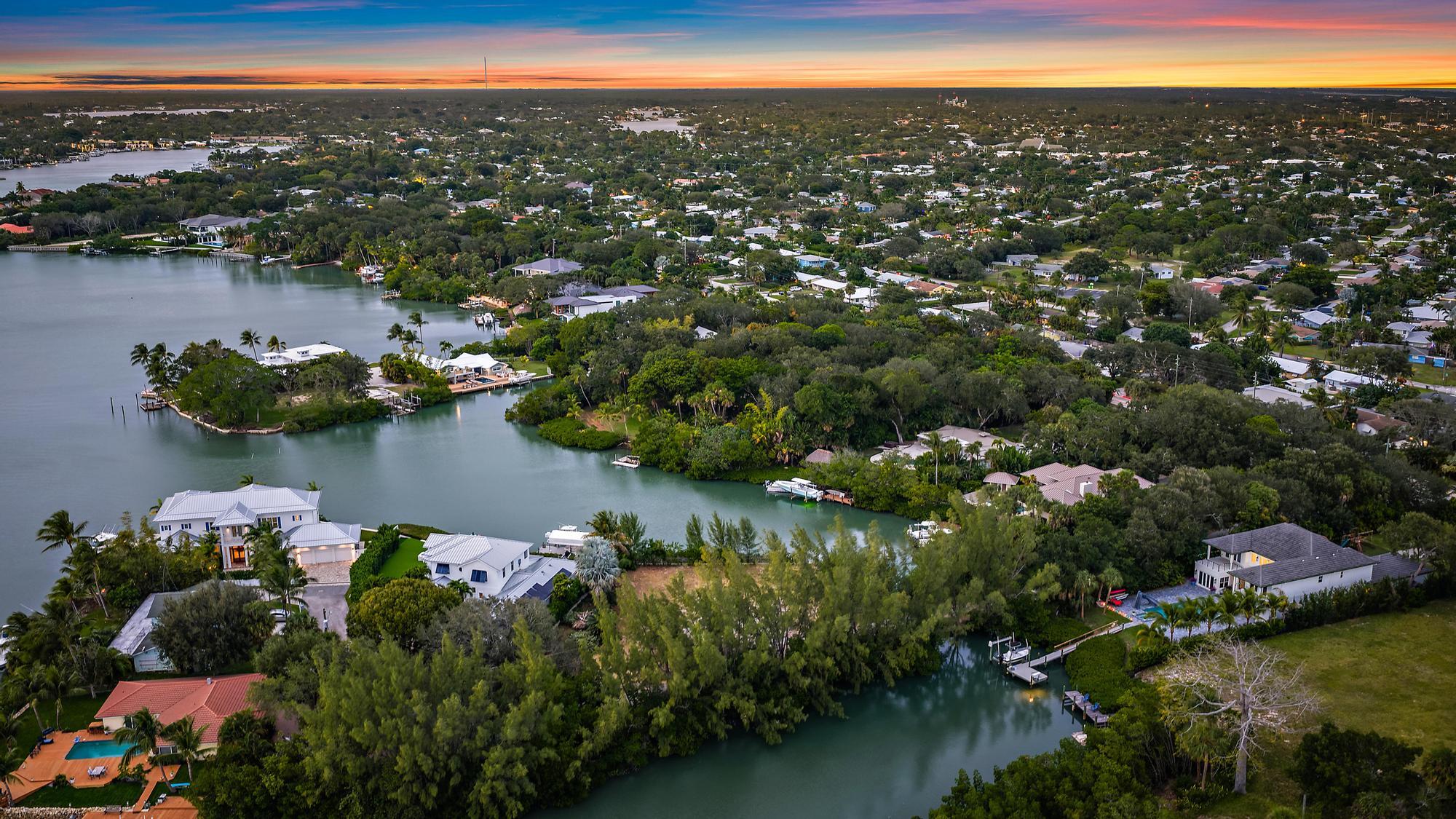 1310 Peninsular Road | Jupiter, Florida