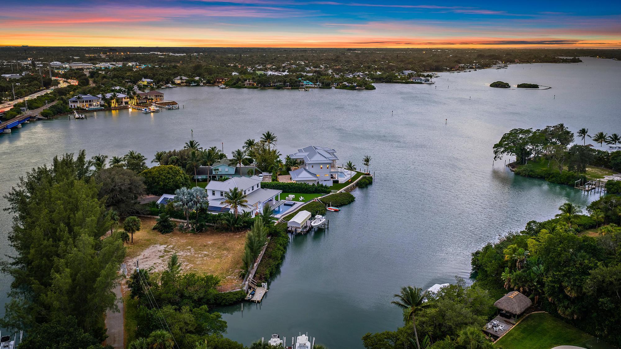 1310 Peninsular Road | Jupiter, Florida