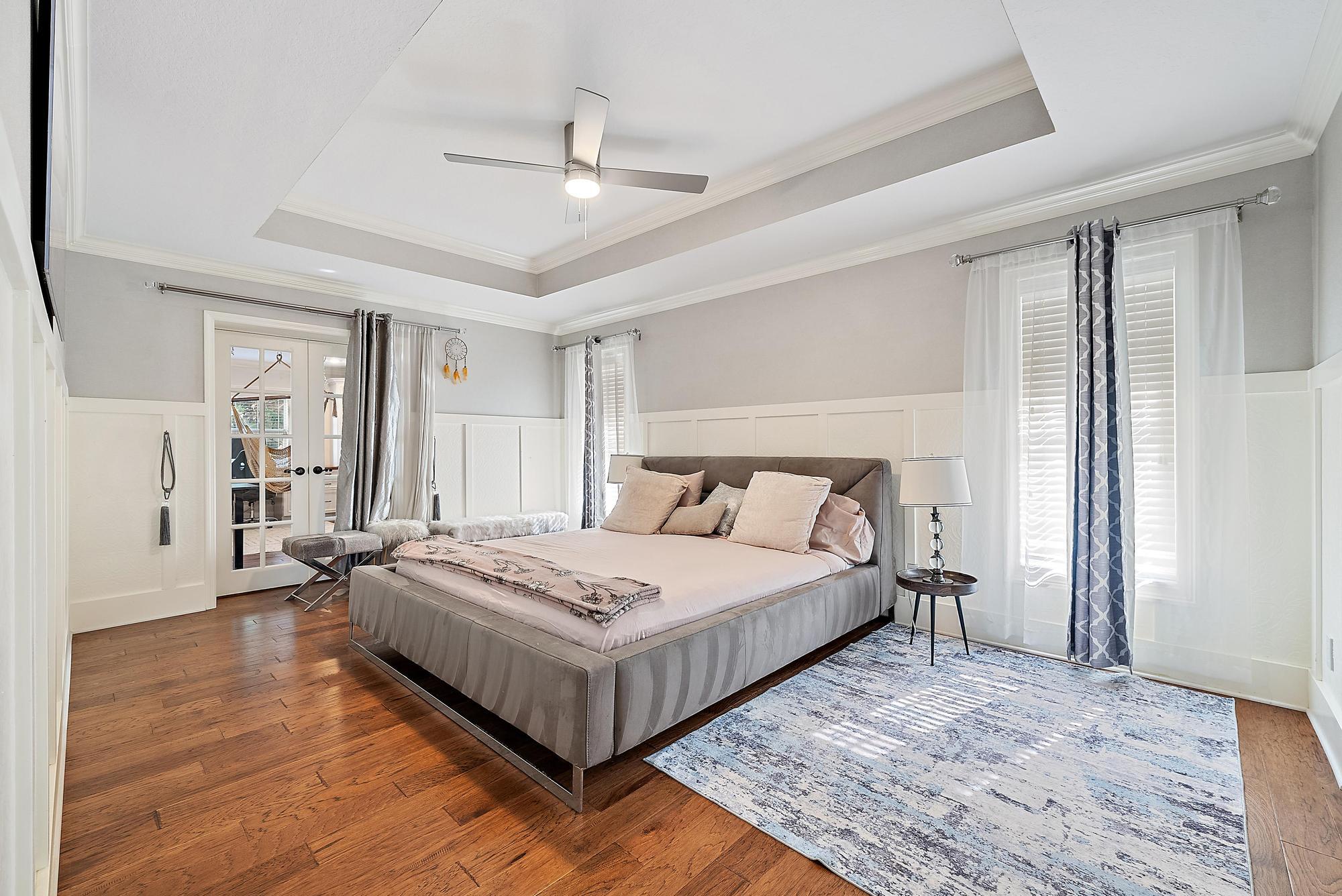 542 N Cypress Drive | Tequesta, Florida