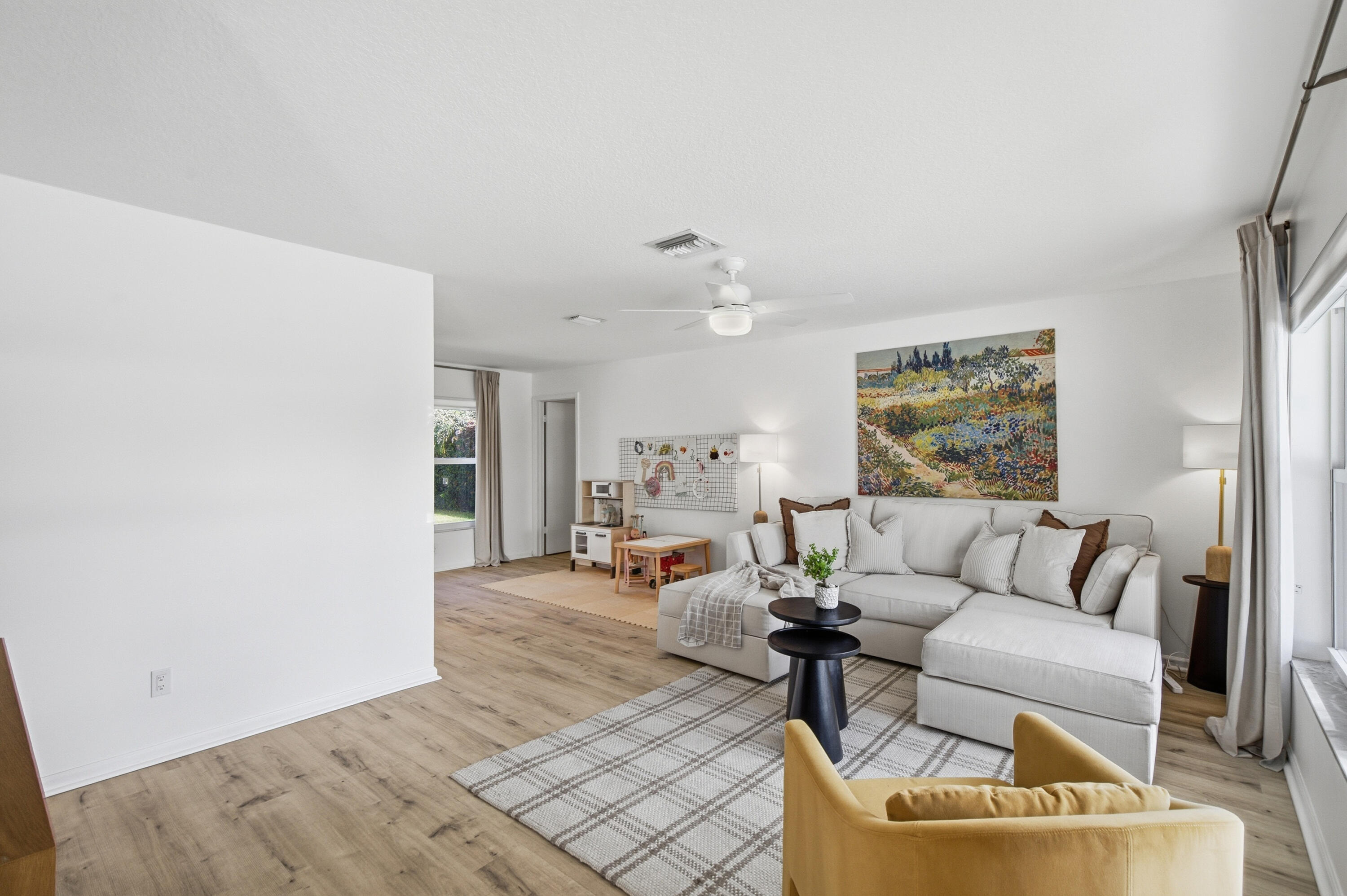 403 Highwood Circle