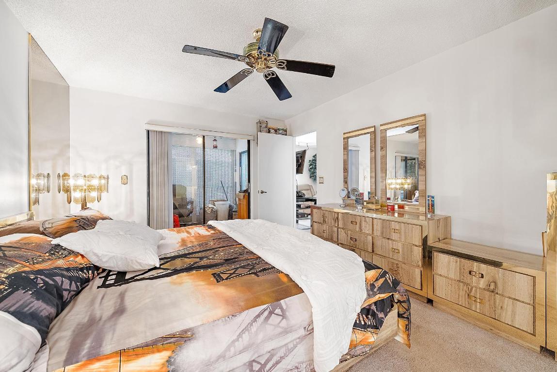 7633 Tahiti Lane 204, Lake Worth Unit: 204